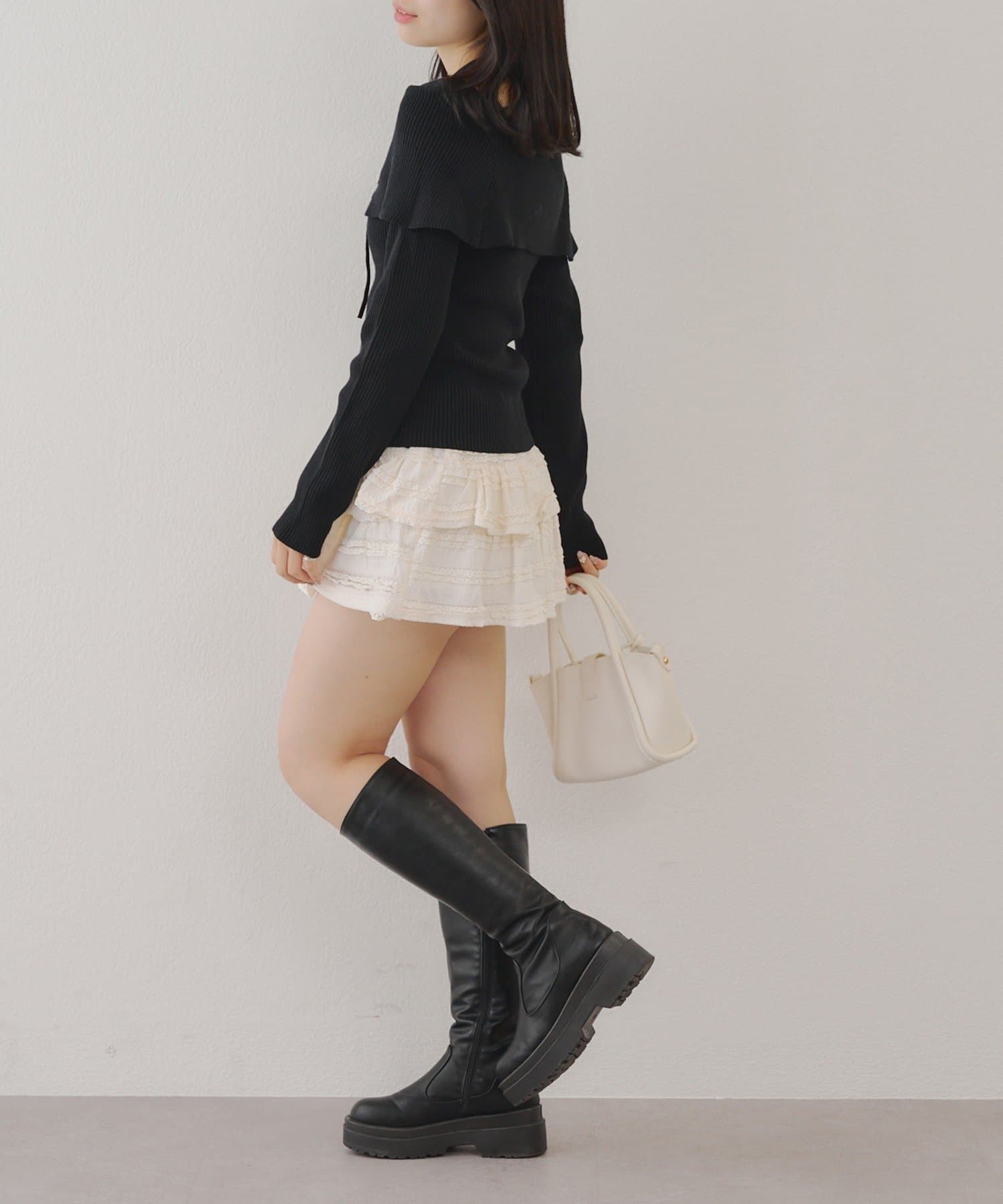 NICE CLAUP / OLIVE des OLIVE OUTLET(ナイスクラップ  / オリーブ デ オリーブ アウトレット) 【RMAF】オフショルブローチ付きニット