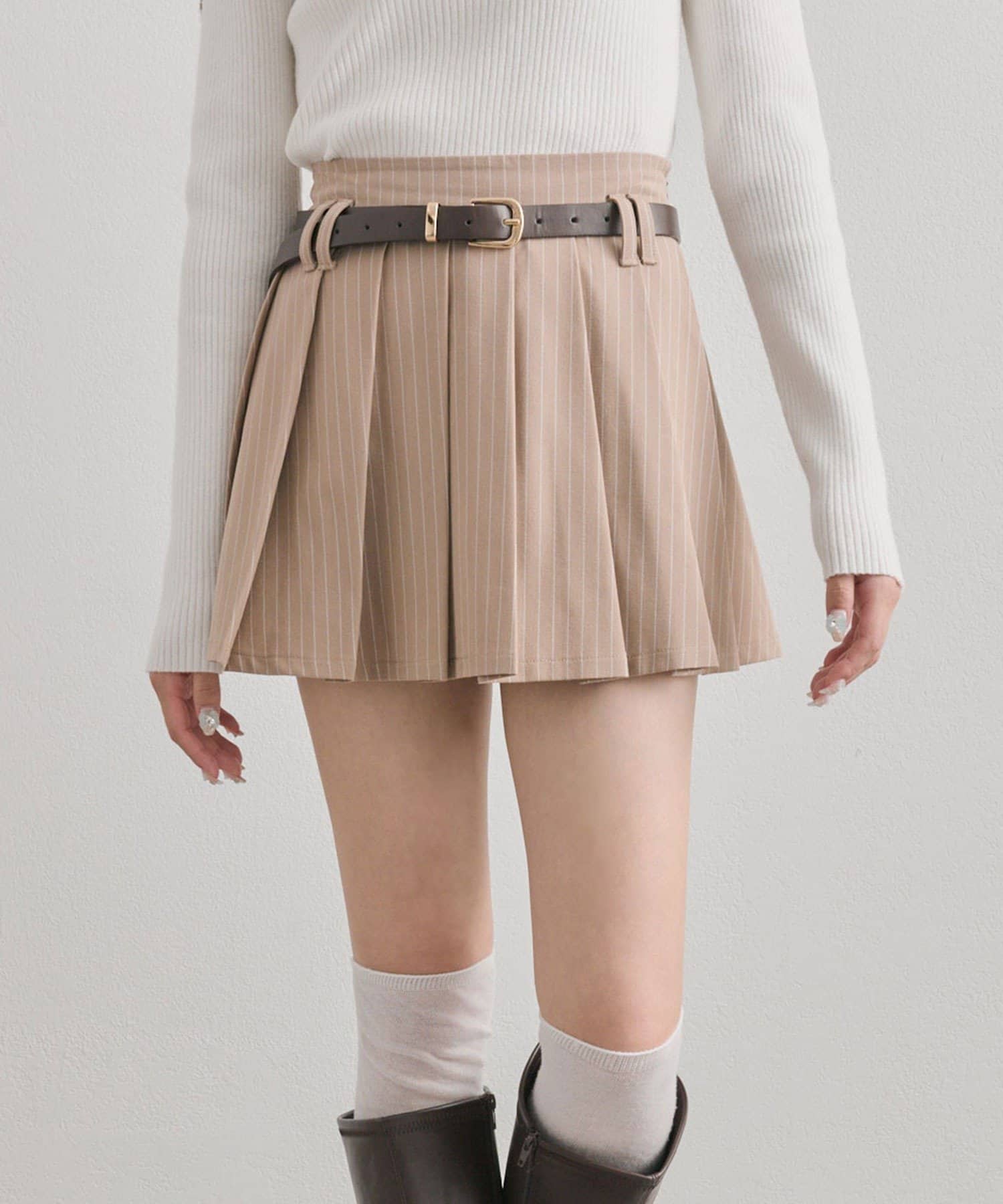 OLIVE des OLIVE(オリーブ デ オリーブ) 【PinSucreCollection】合皮ベルト付きプリーツスカート