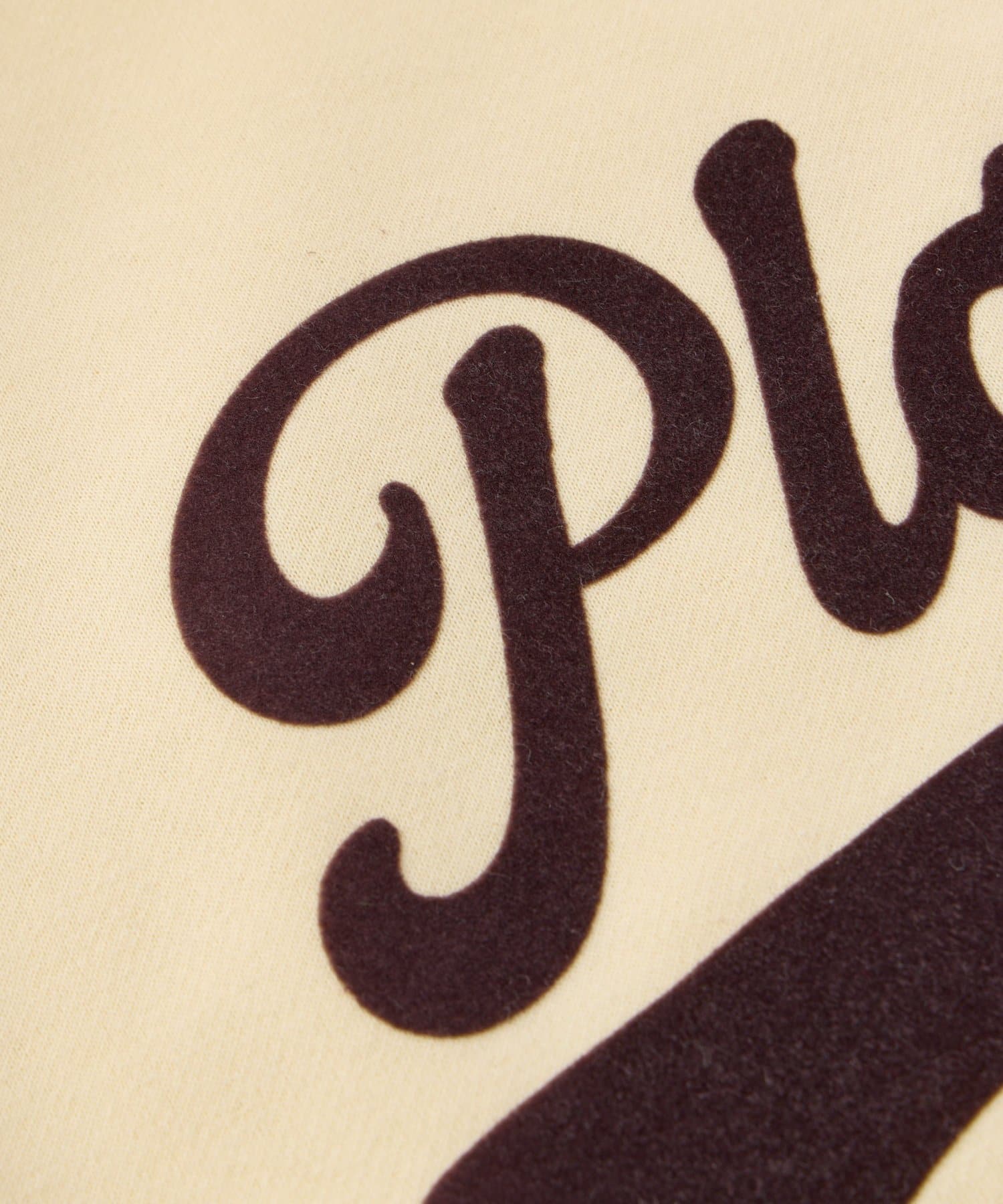 un dix cors(アンディコール) 《大人カジュアルに》裏毛ロゴデザインネックプルオーバー