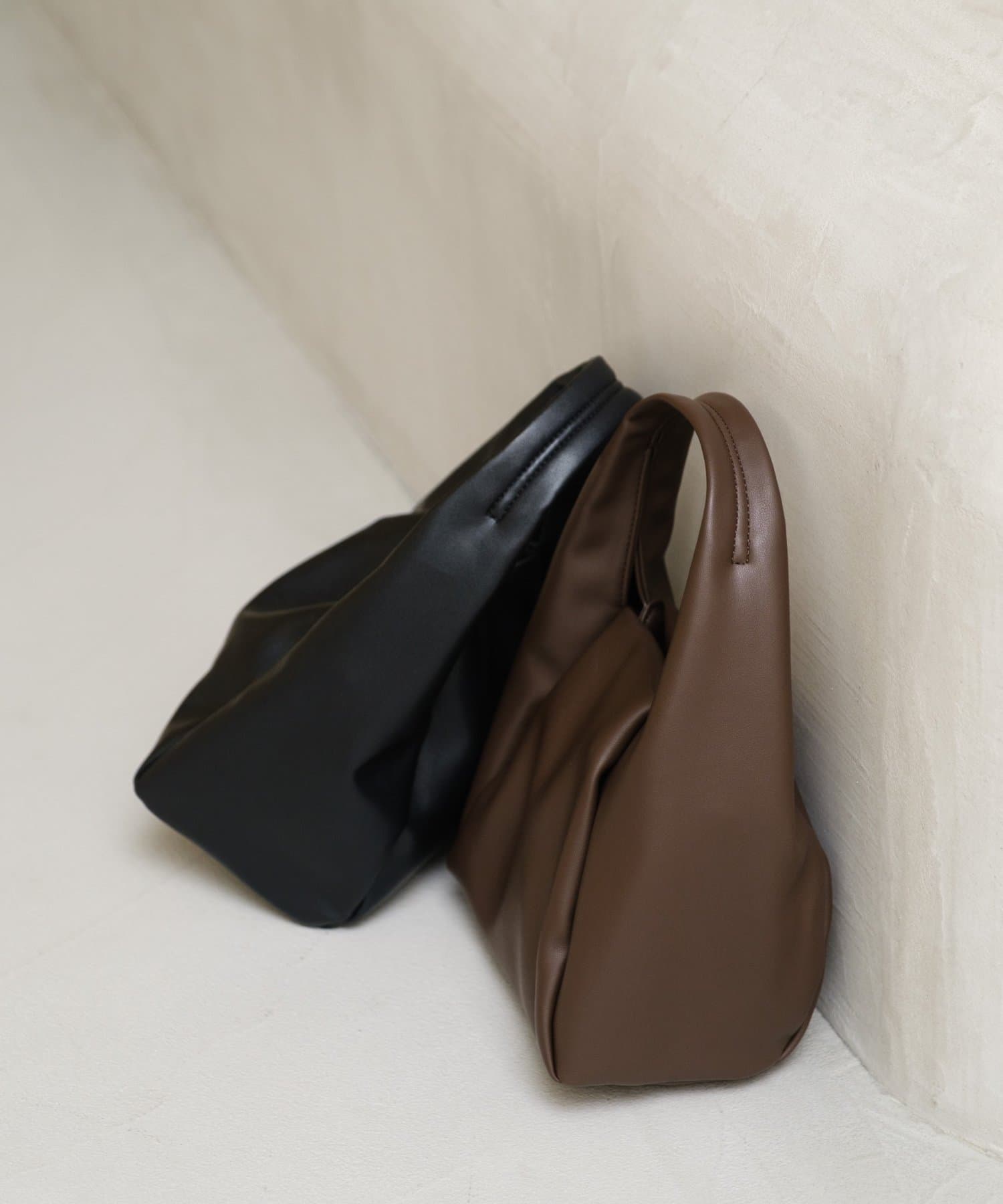 Kastane(カスタネ) 【WEB限定/2WAY】スクエアチェーンBAG