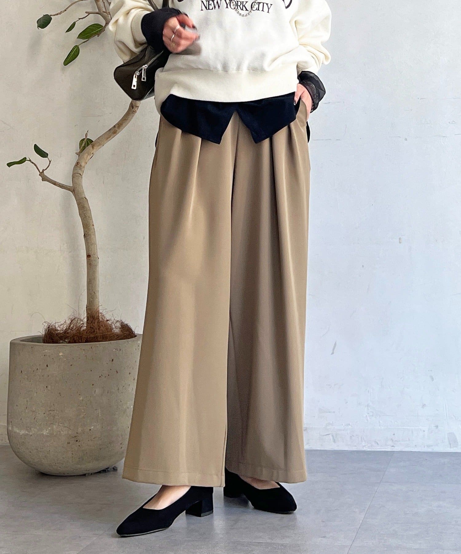 Croisiere(クロジエール) タックワイドパンツ