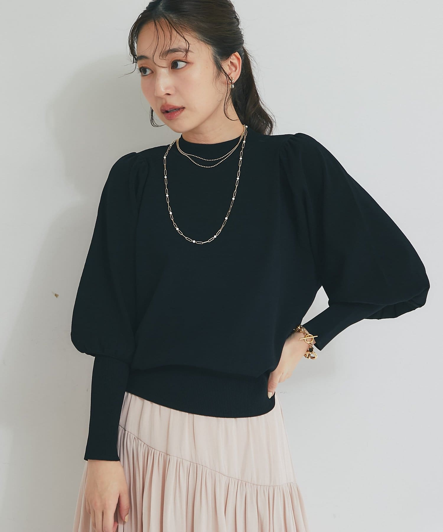 La boutique BonBon(ラブティックボンボン) 【名品・着回し力最強】ボリュームスリーブニット