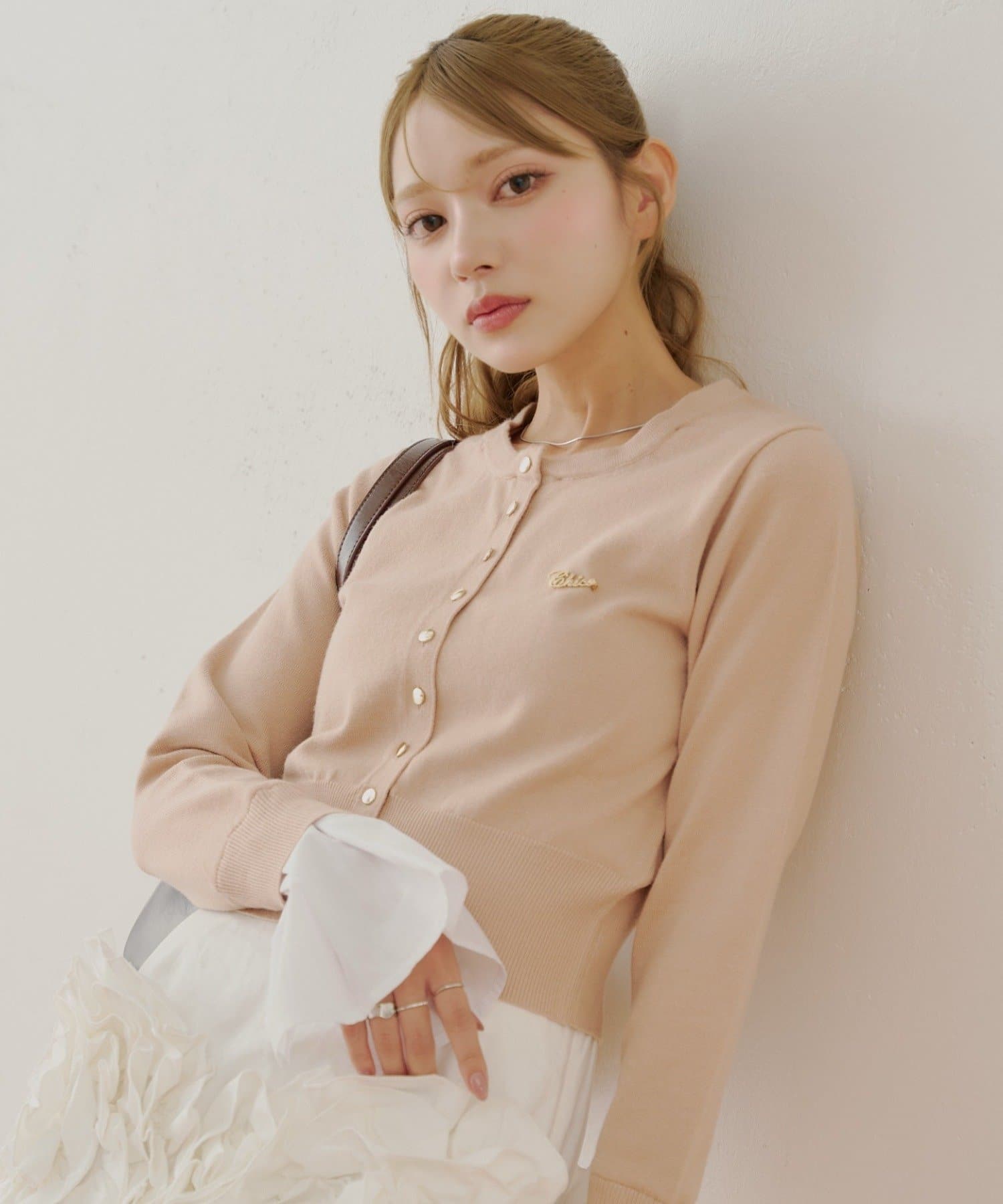 Chico(チコ) 襟取り外しフロントボタンニット
