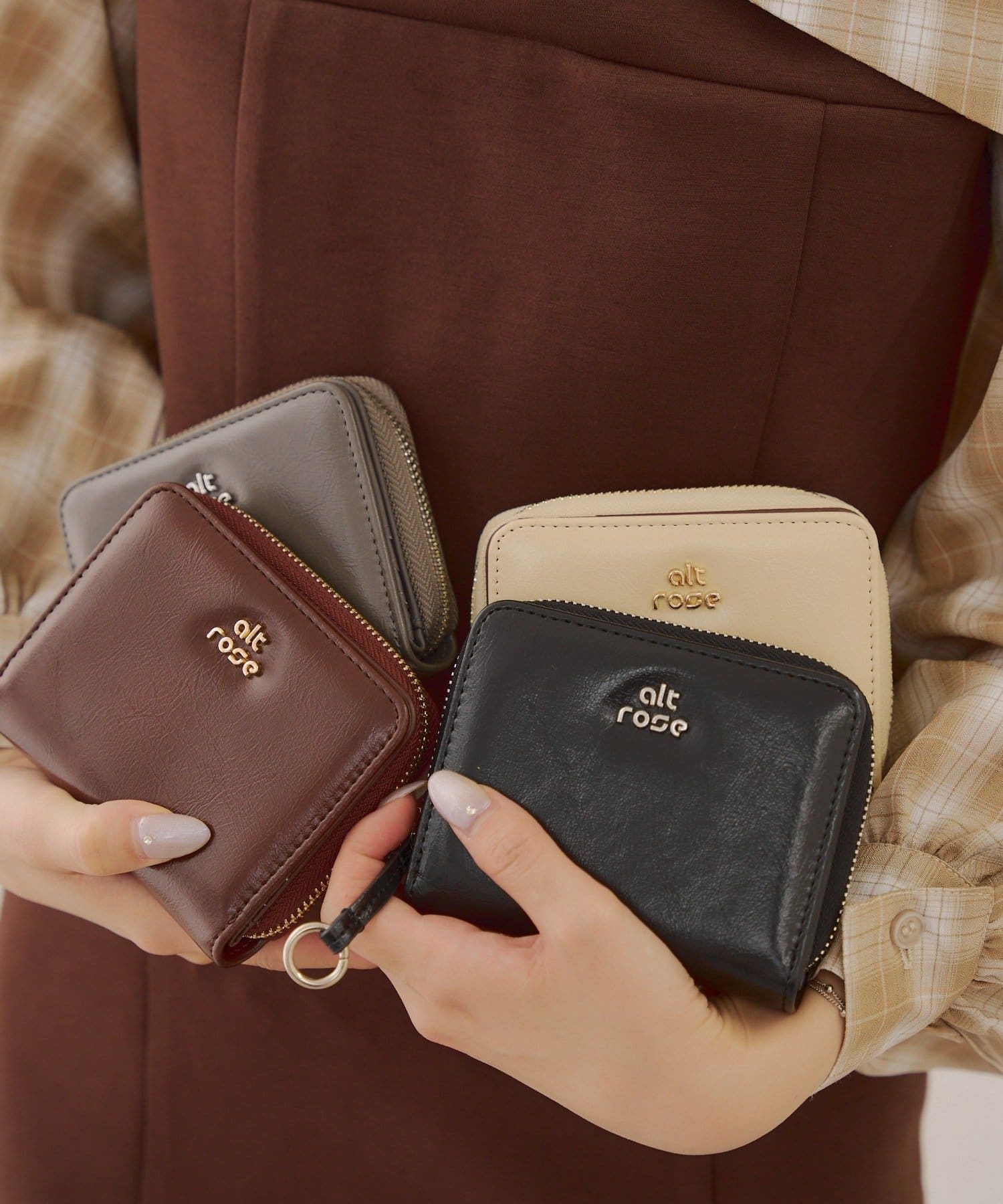 NICE CLAUP / OLIVE des OLIVE OUTLET(ナイスクラップ  / オリーブ デ オリーブ アウトレット) 【WEB限定】【RMAF】ハウル二つ折財布
