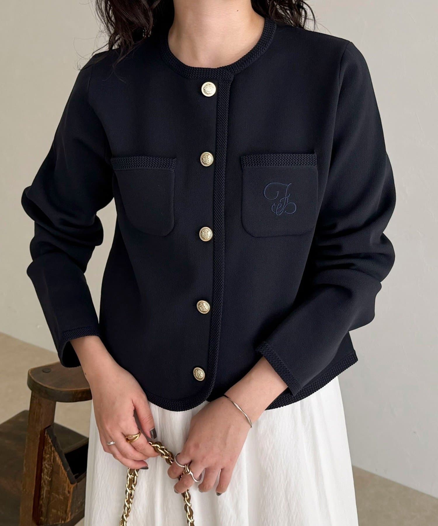 FREDY & GLOSTER(フレディ アンド グロスター) 刺繍入りコンパクトニットジャケット
