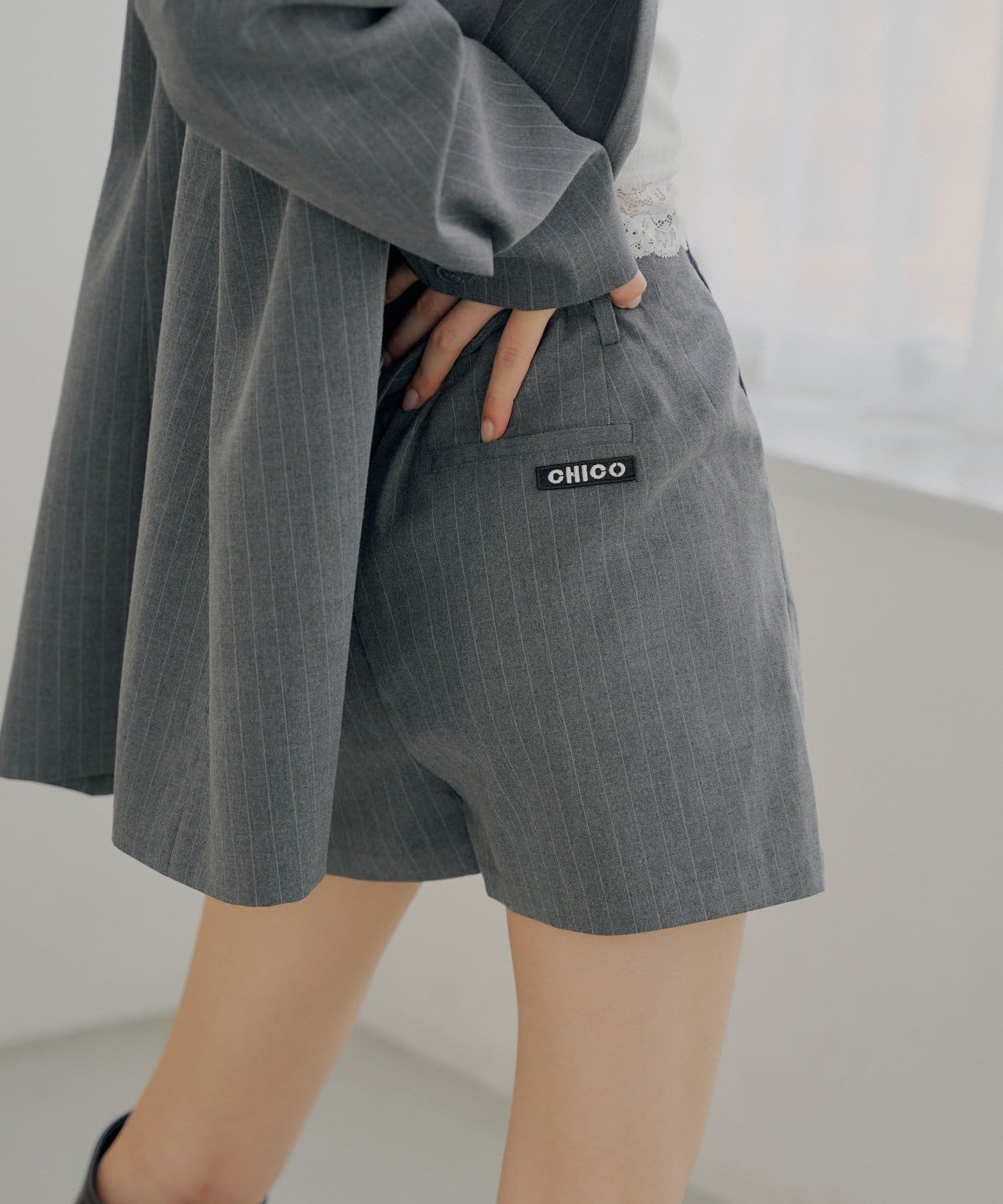 Chico(チコ) 【9/6(土)0時販売開始】フロントタックショートパンツ
