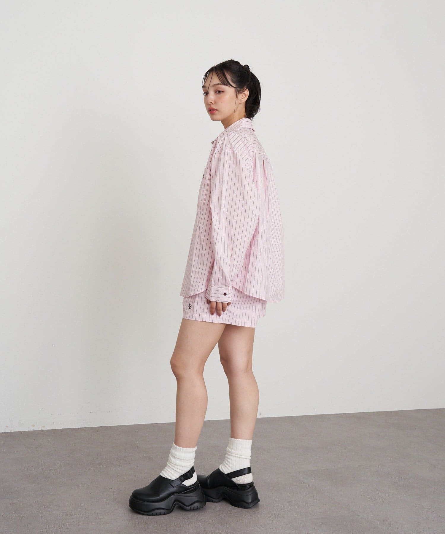 RAY CASSIN(レイカズン) イージーショートパンツ