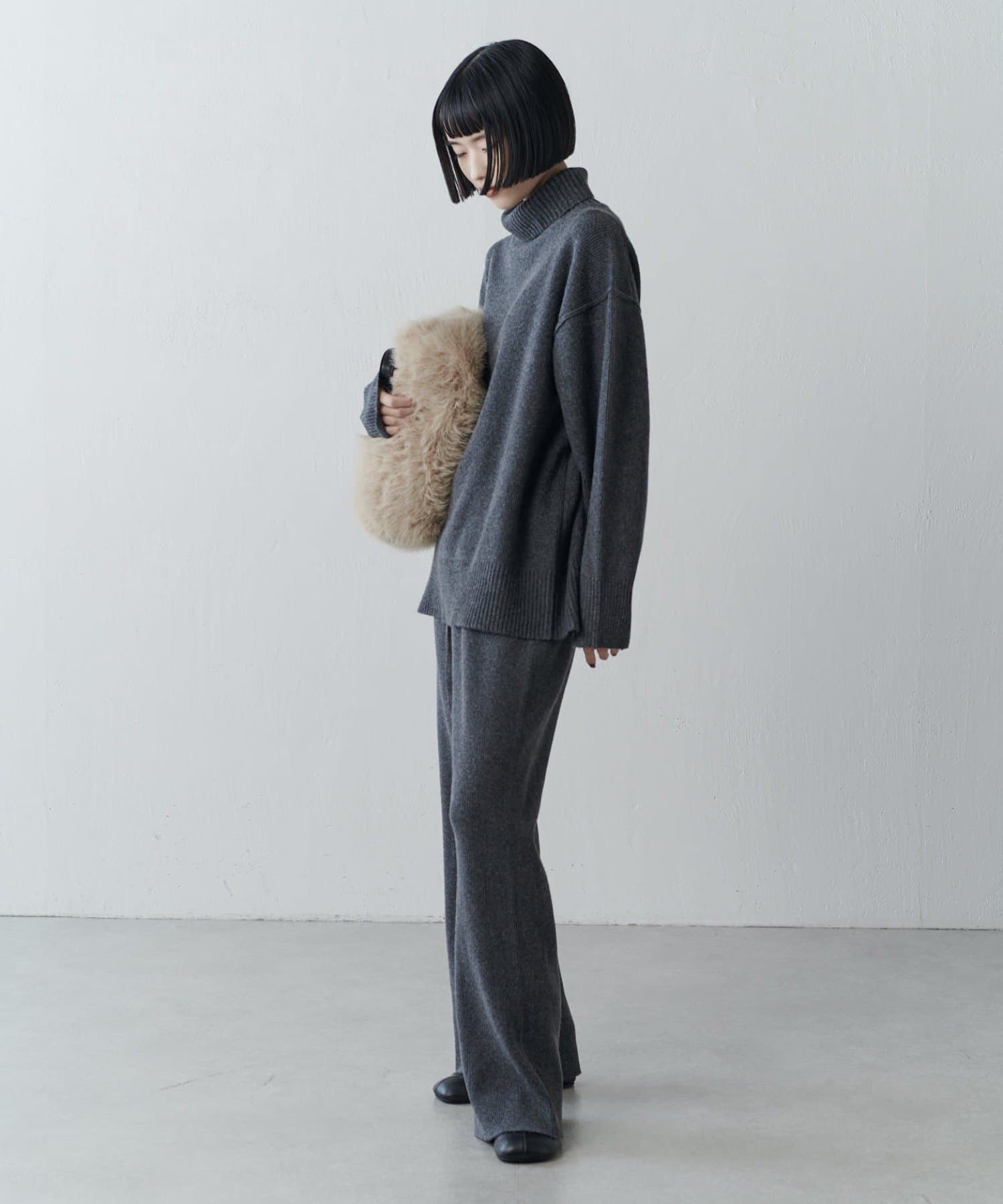 Lui's(ルイス) タートルネックニットプルオーバー