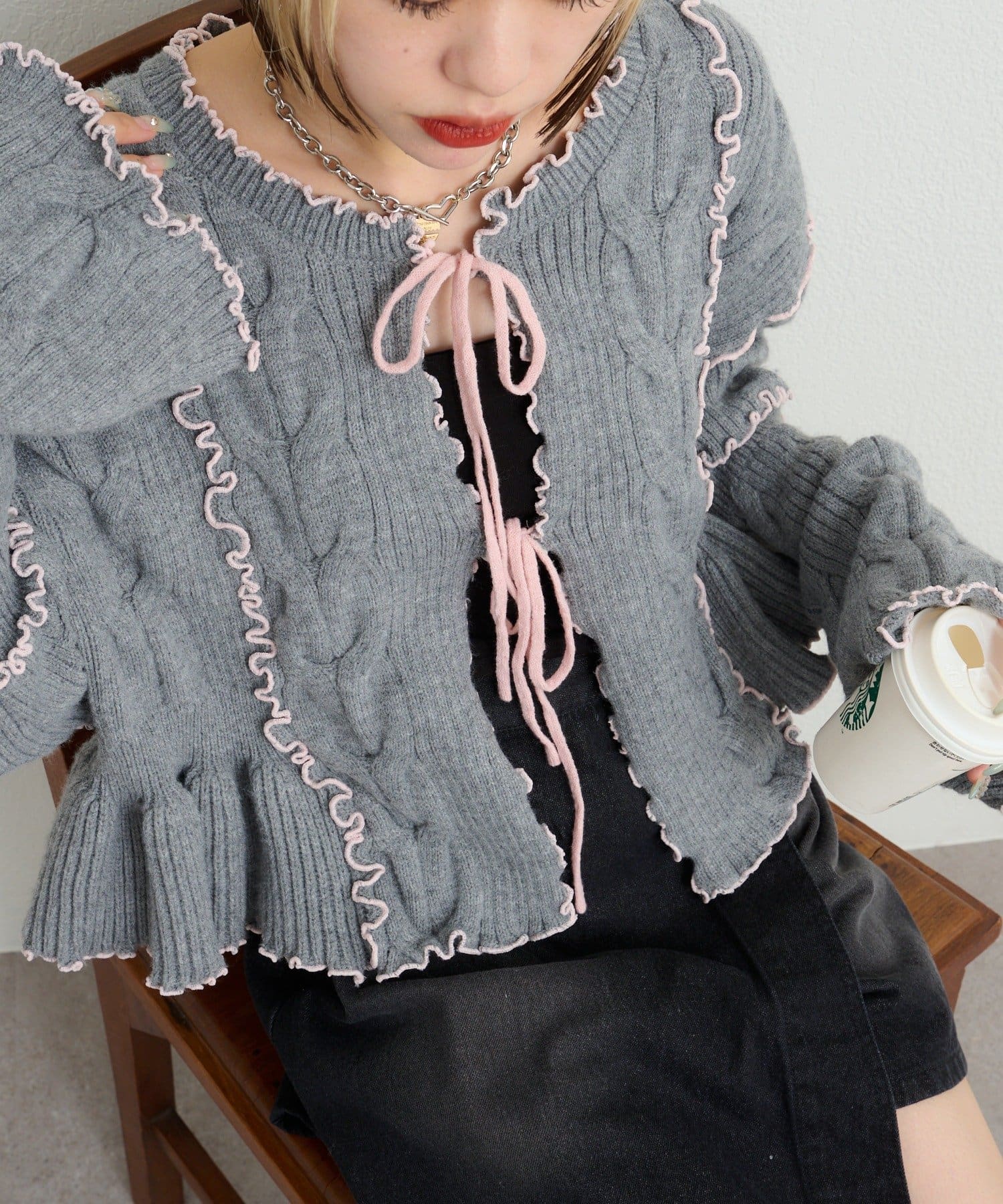 w closet(ダブルクローゼット) 【9月19日(金)12時より予約開始！】配色メロウケーブルリボンカーデ