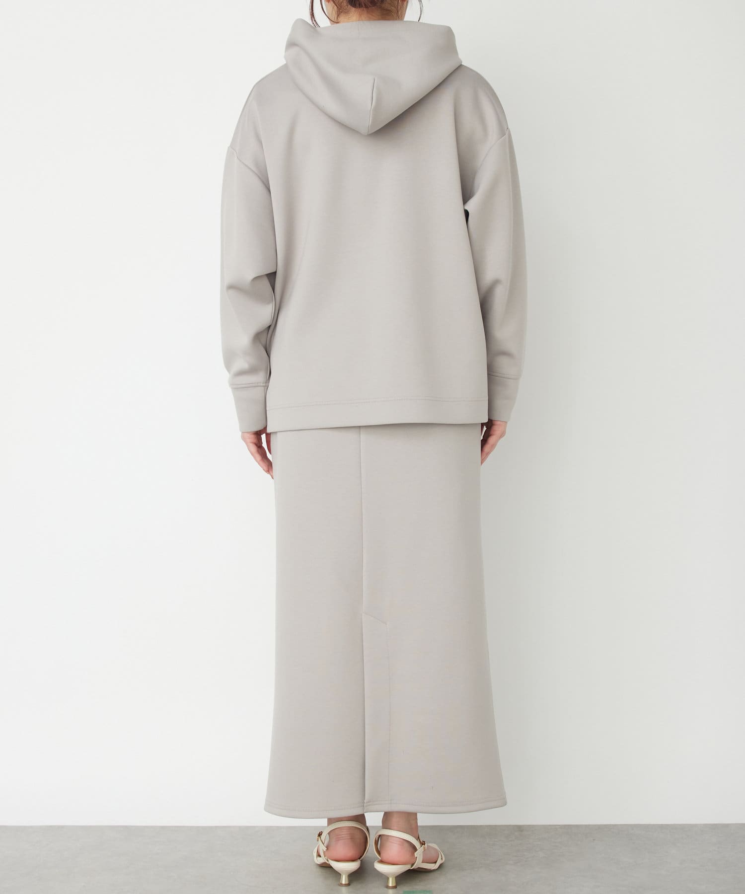 un dix cors】ダンボールニットパーカーセットアップ | OUTLET