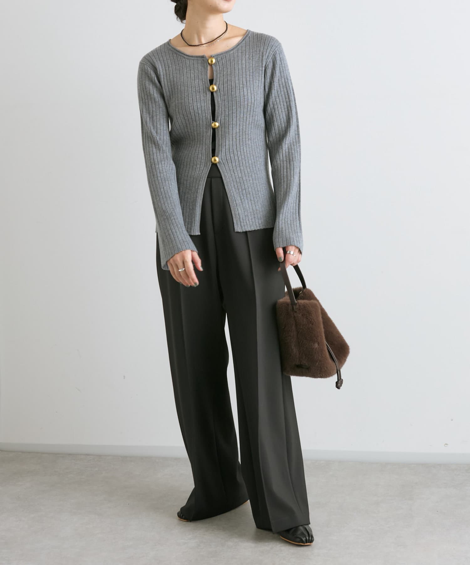 RIVE DROITE】メタルボタンフィットカーデ | OUTLET(アウトレット