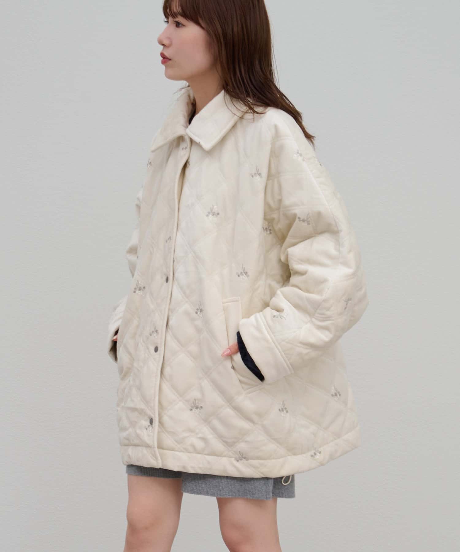 ROLL ベロア刺繍ジャケット　ブルゾン Amazon | [ロール] ベロア スカジャン 「虎・鷹」 スーベニア