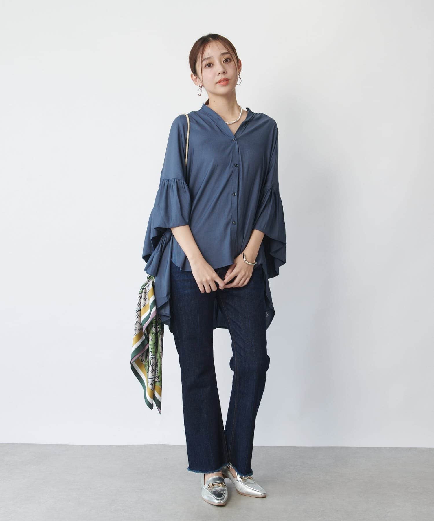 un dix cors(アンディコール) 《大人可愛い◎》シャンブレーチュニックブラウス