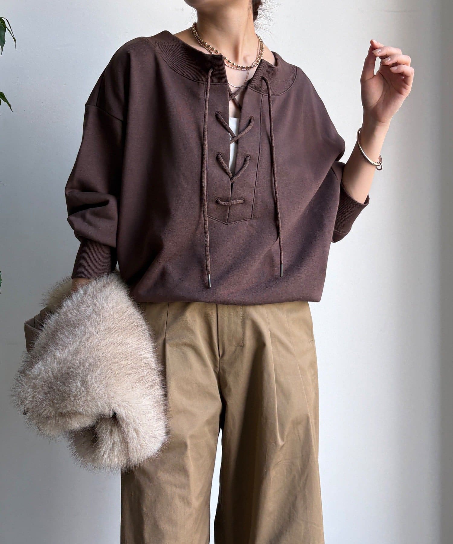 DOUDOU(ドゥドゥ) 【WEB限定】 前後2WAYレースアッププルオーバー