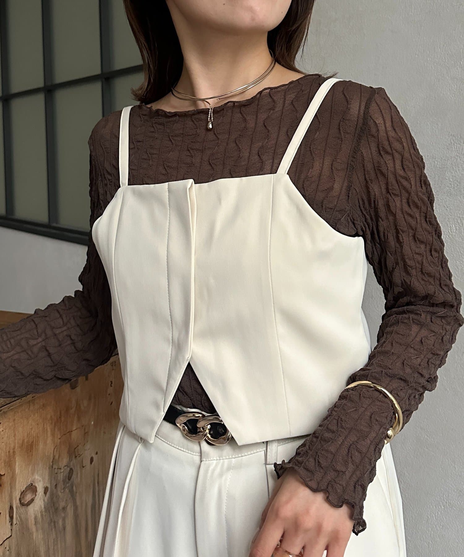 Thevon.(ゼヴォン) 裾スリットショートビスチェ