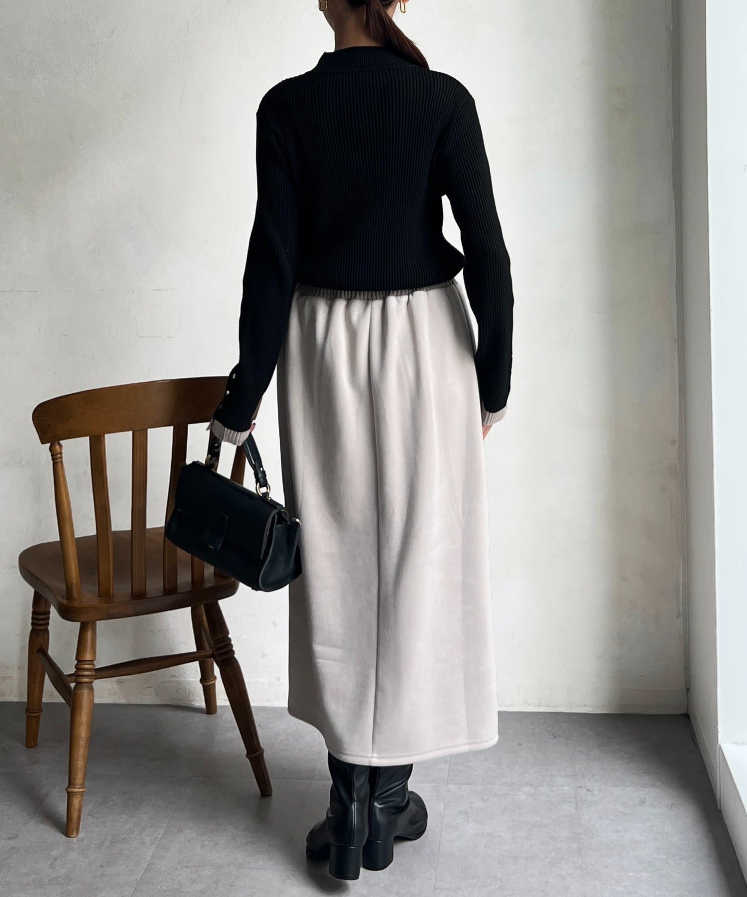 Chez toi(シェトワ) 袖口ボタンハイネックプルオーバー