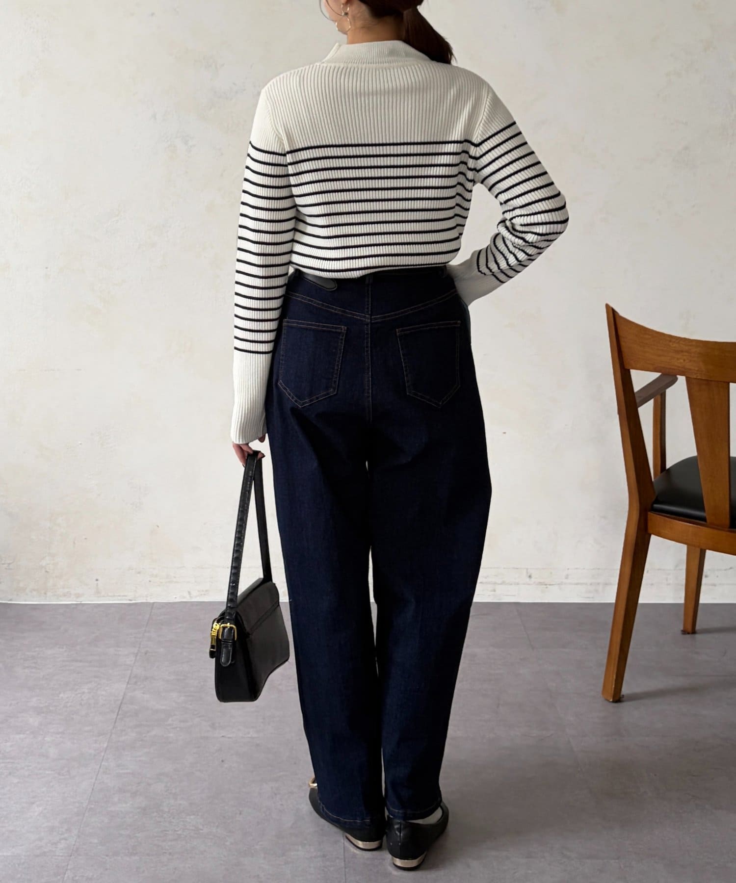 Chez toi(シェトワ) 袖口ボタンハイネックプルオーバー