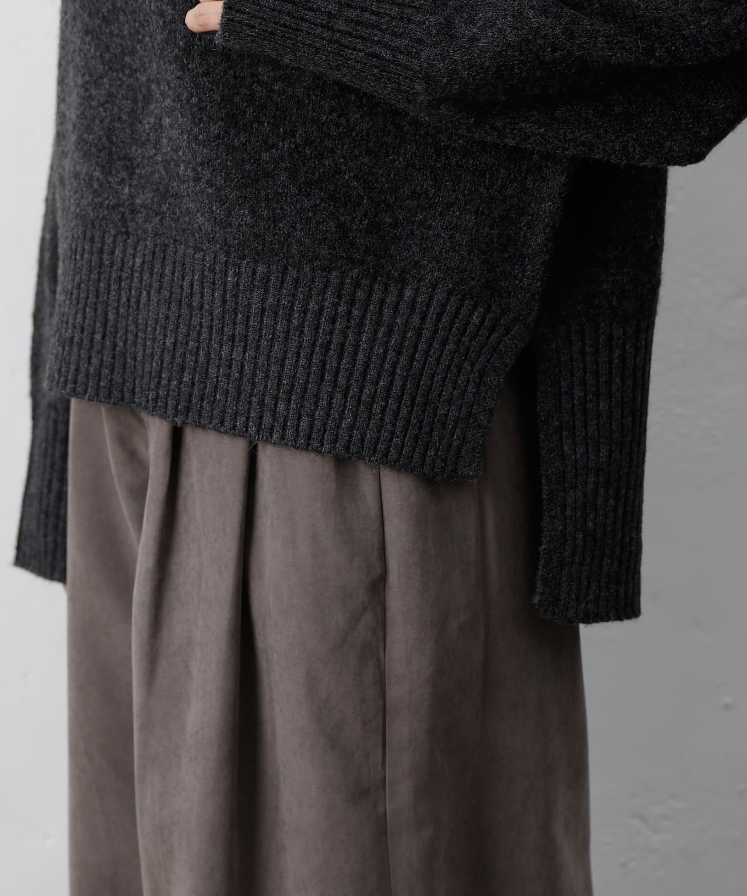 COLONY 2139(コロニー トゥーワンスリーナイン) モチモチうずもれタートルニット