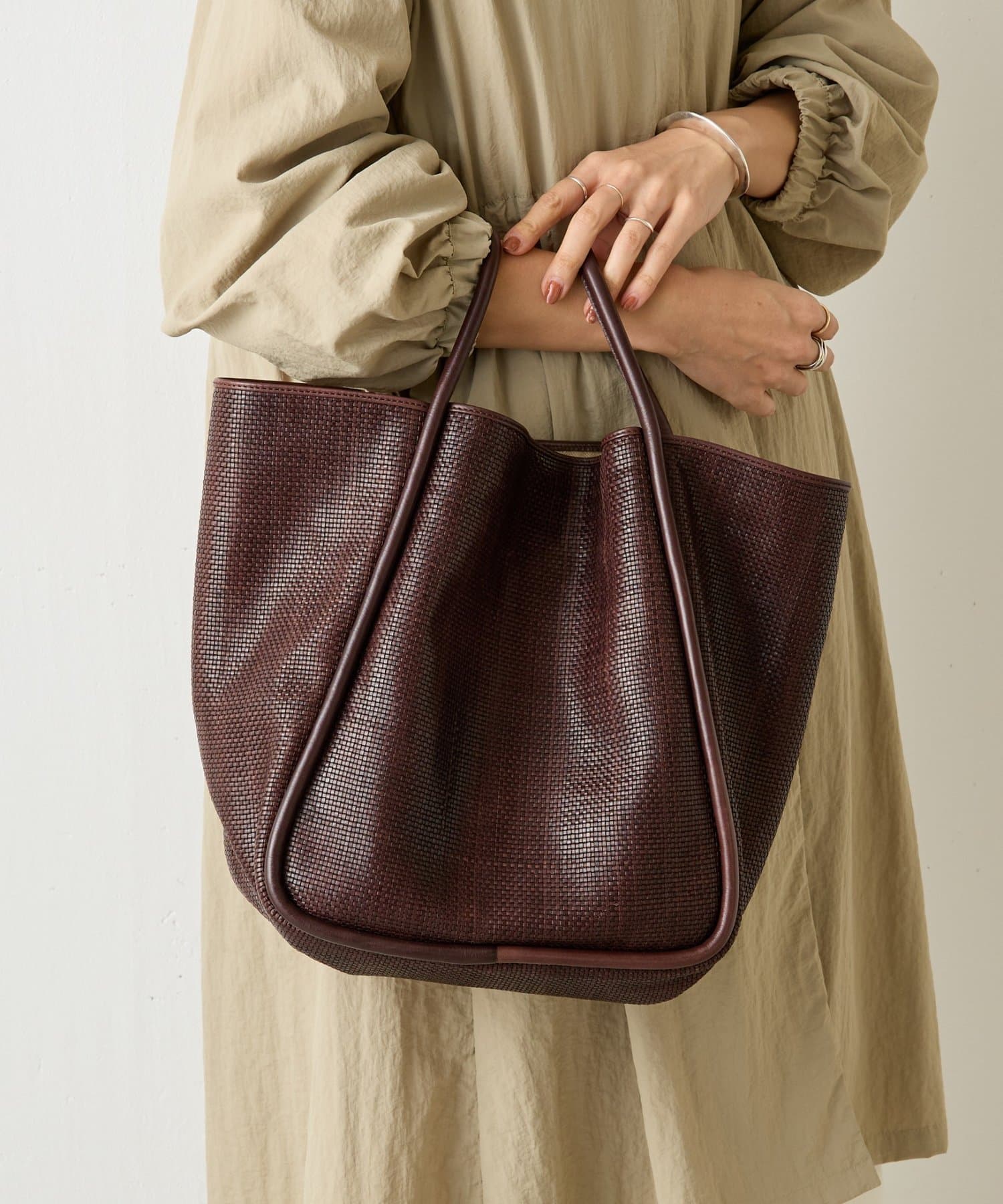 BEARDSLEY(ビアズリー) 《dragon》レザートートバッグ