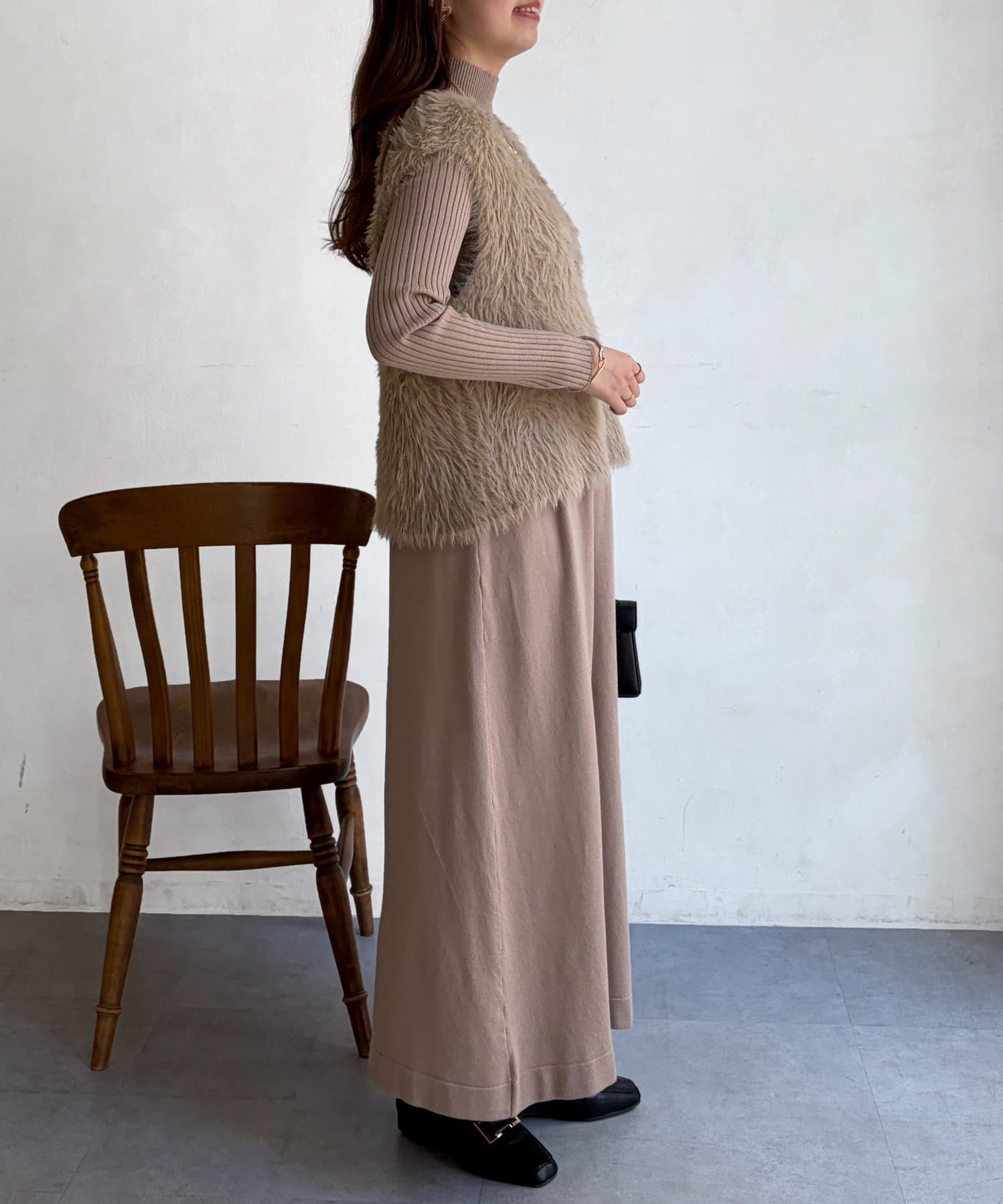 Chez toi(シェトワ) シャギーベスト×ニットワンピース