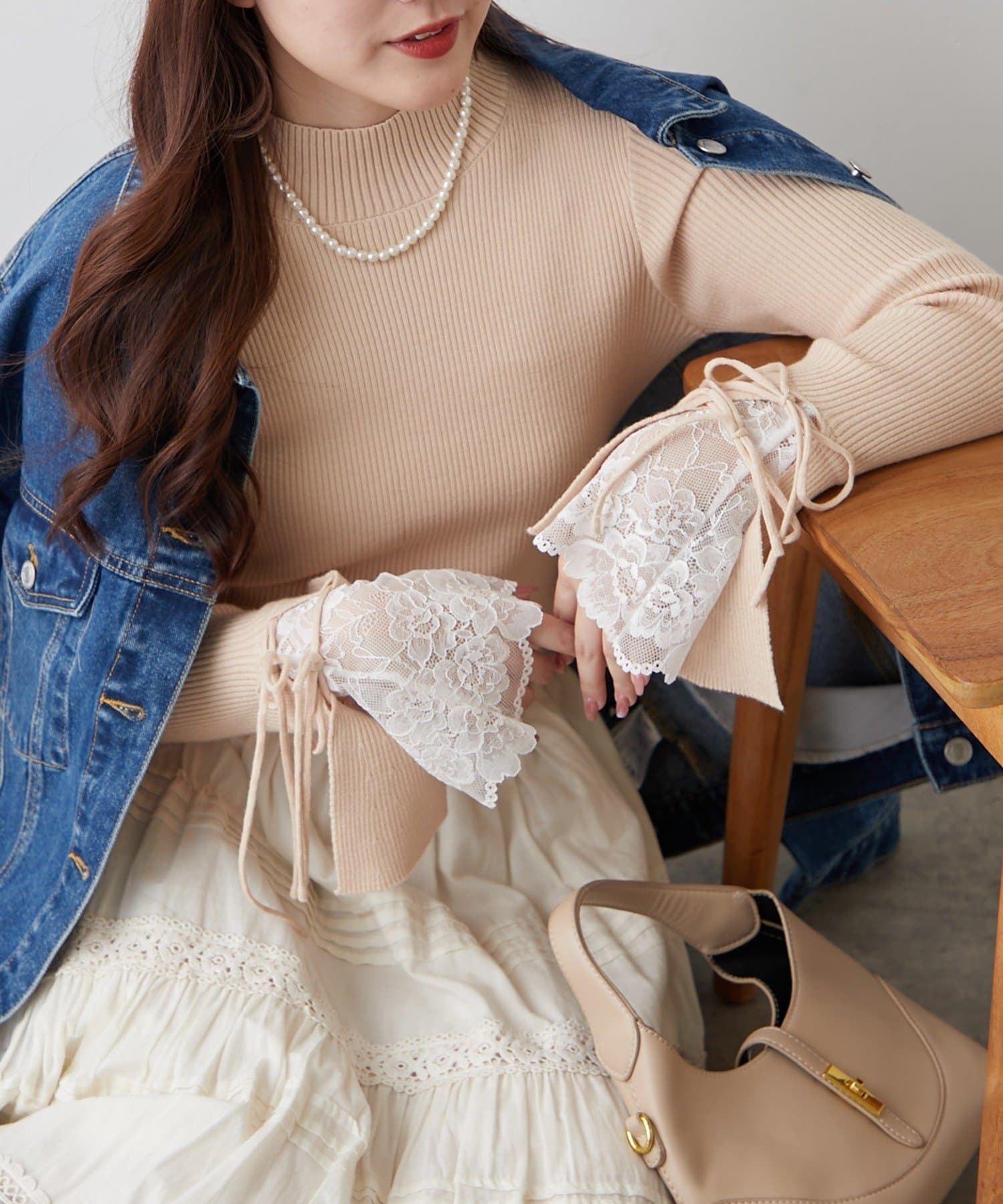 Remind me and forever(リマインドミーアンドフォーエバー) 【全9色展開】手元まで華やかに可愛く。袖レース&リボンニットトップス