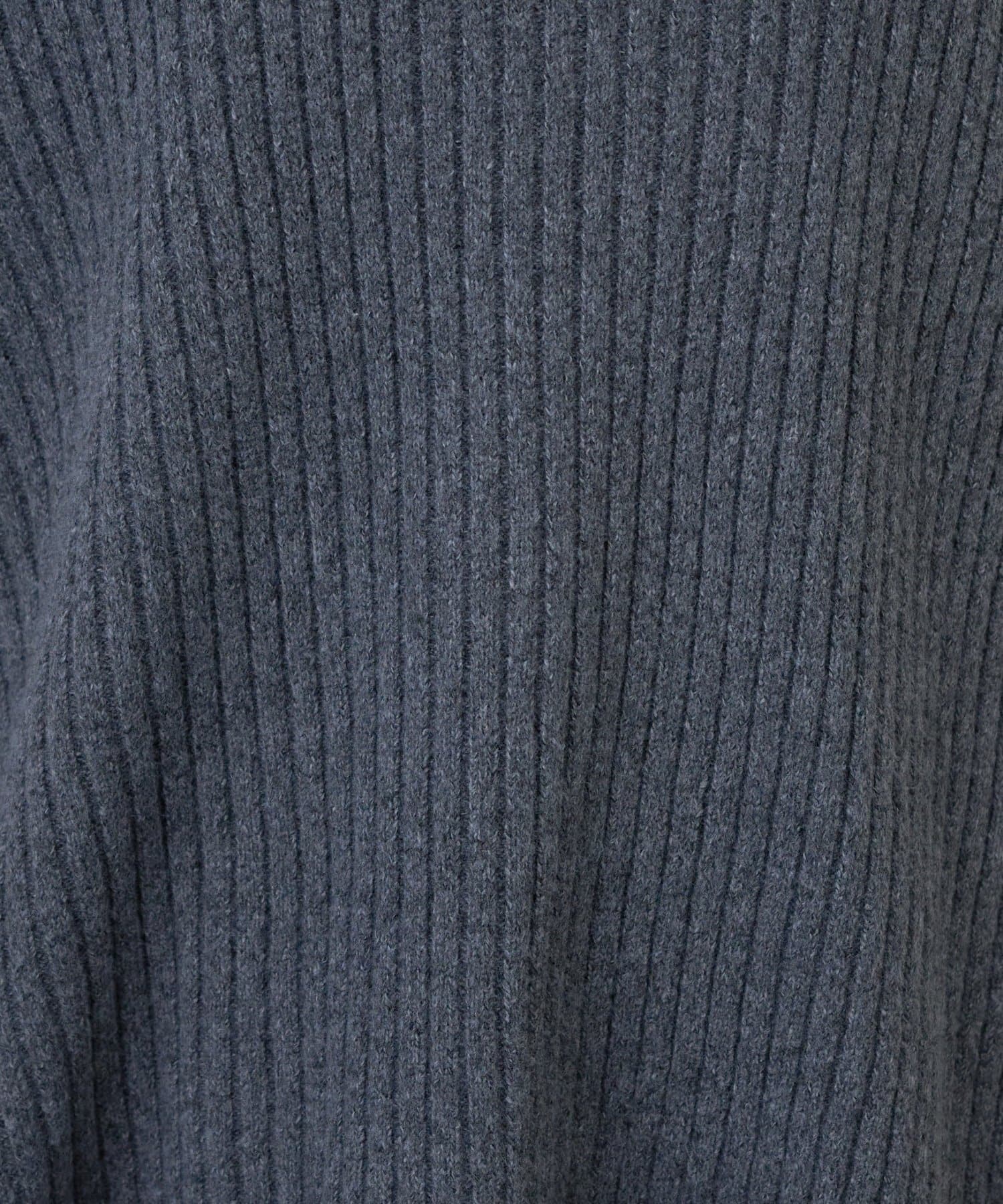 COLONY 2139(コロニー トゥーワンスリーナイン) relaxリブVネックニット