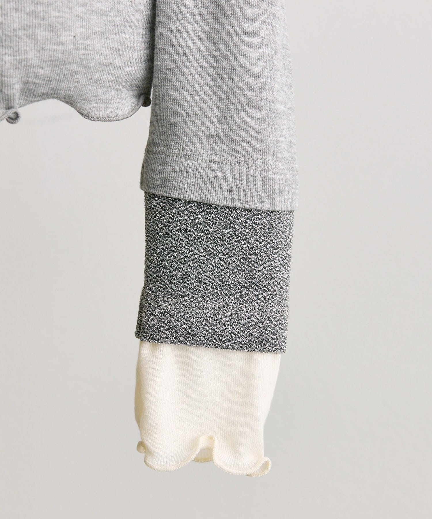 ear PAPILLONNER(イア パピヨネ) 追加決定！袖メロウタートル【SUM1 STYLE(スミスタイル)】