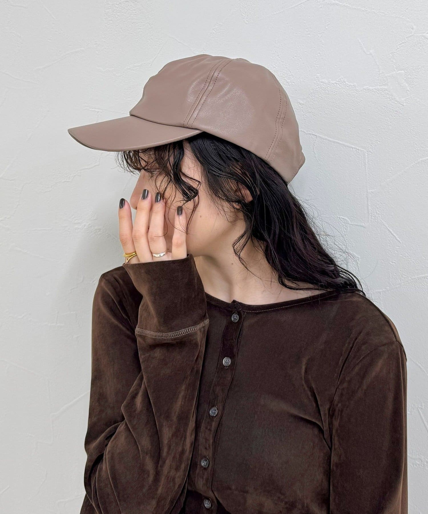 FREDY & GLOSTER(フレディ アンド グロスター) フェイクレザーキャップ