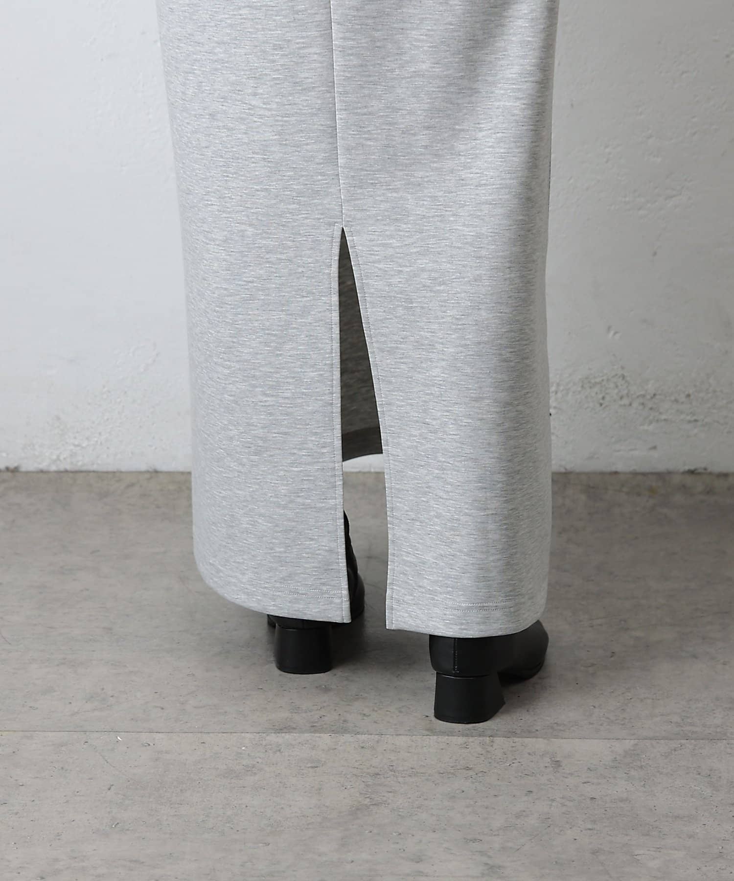 COLONY 2139(コロニー トゥーワンスリーナイン) ダンボールパーカーワンピース