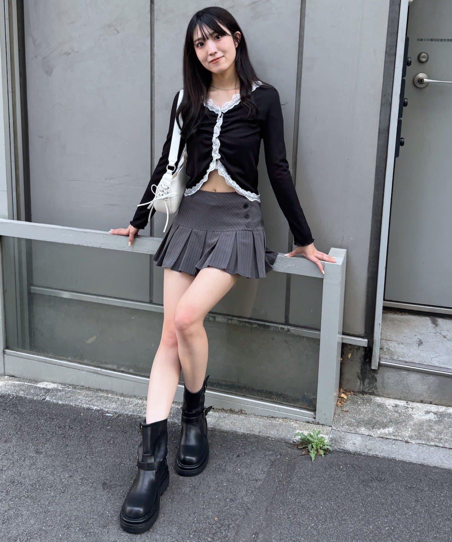 mline(エムライン) [mline]シアーレース ギャザーカーディガン
