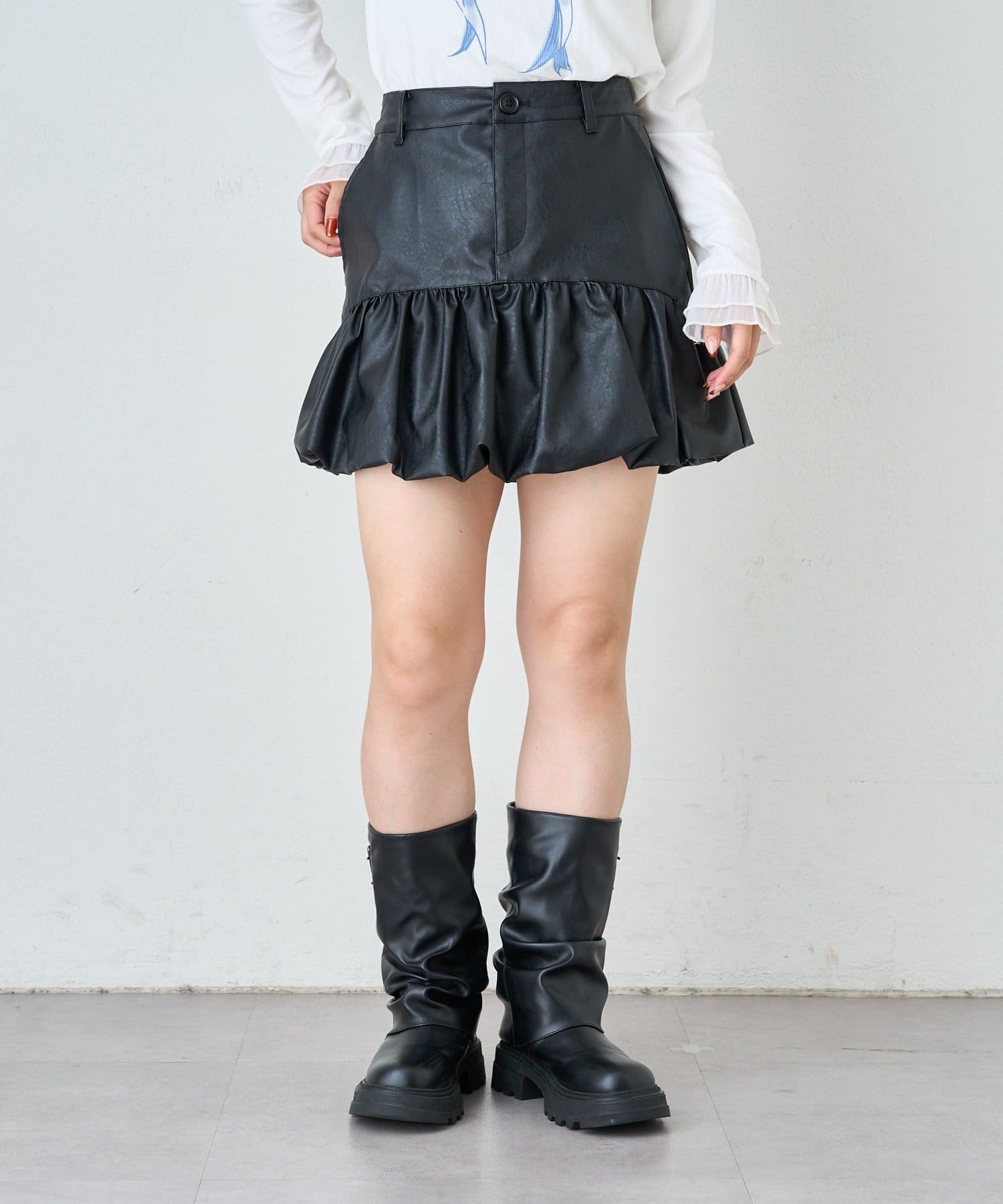 w closet(ダブルクローゼット) フェイクレザースカパン
