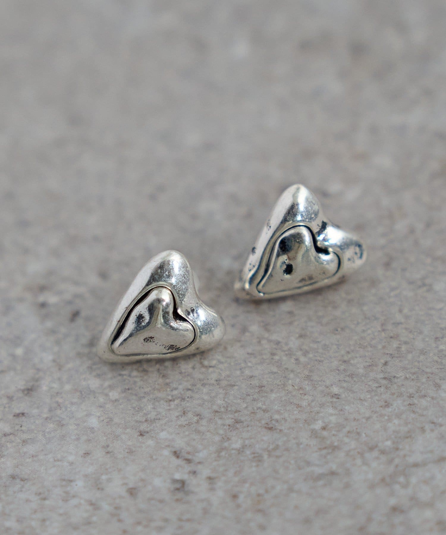 DISCOAT(ディスコート) 【GOLDY】ヴィンテージライクハートピアス