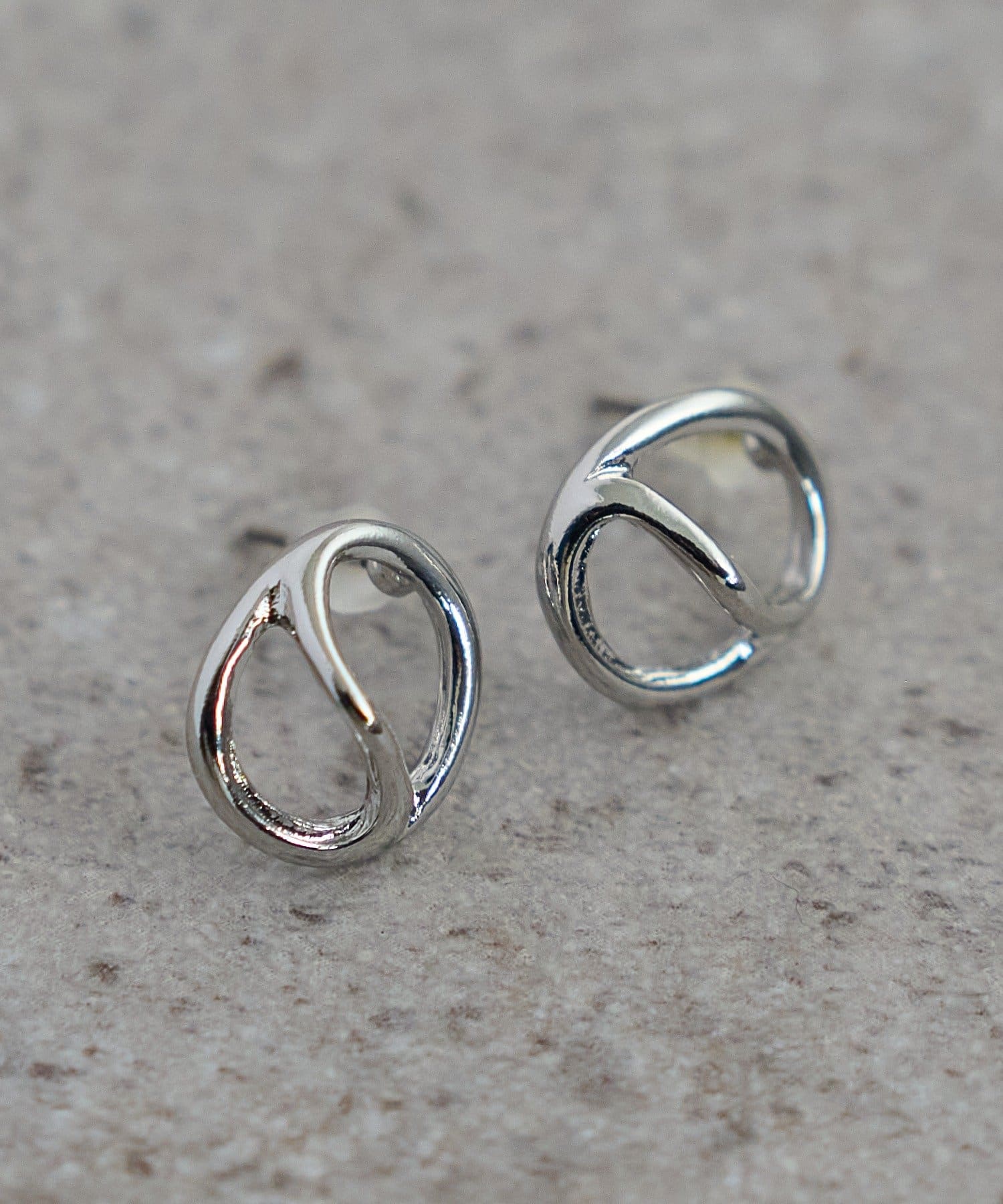 DISCOAT(ディスコート) 【GOLDY】ニュアンスサークルピアス