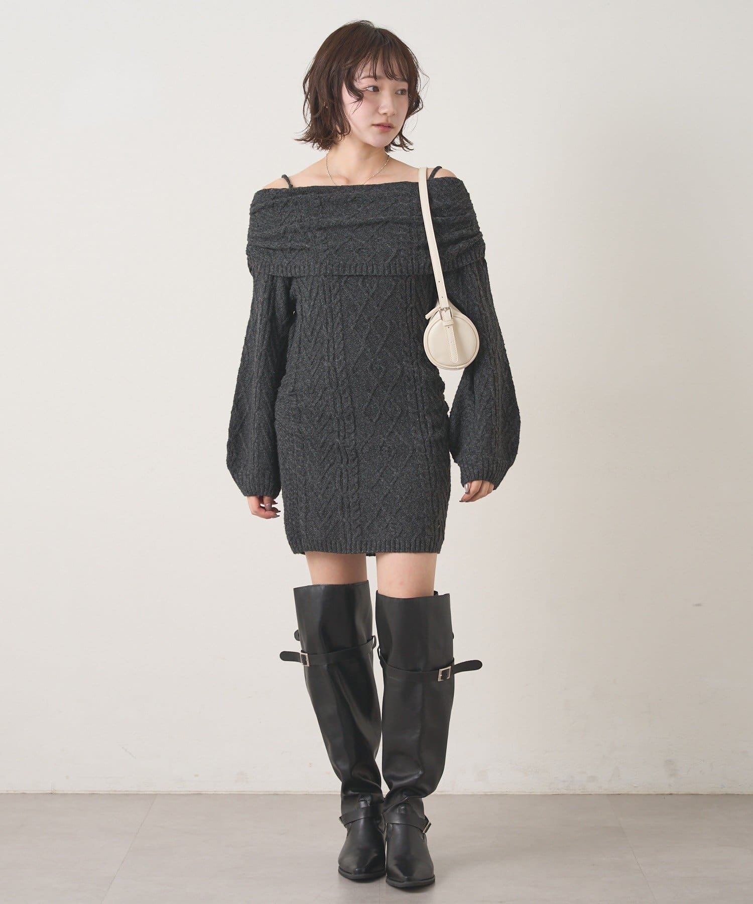 mline(エムライン) [mline]オフショル ケーブルニットワンピース