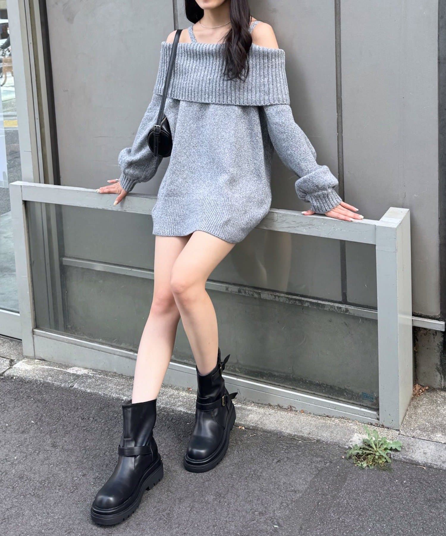 mline(エムライン) [mline]オフショルミニニットワンピ
