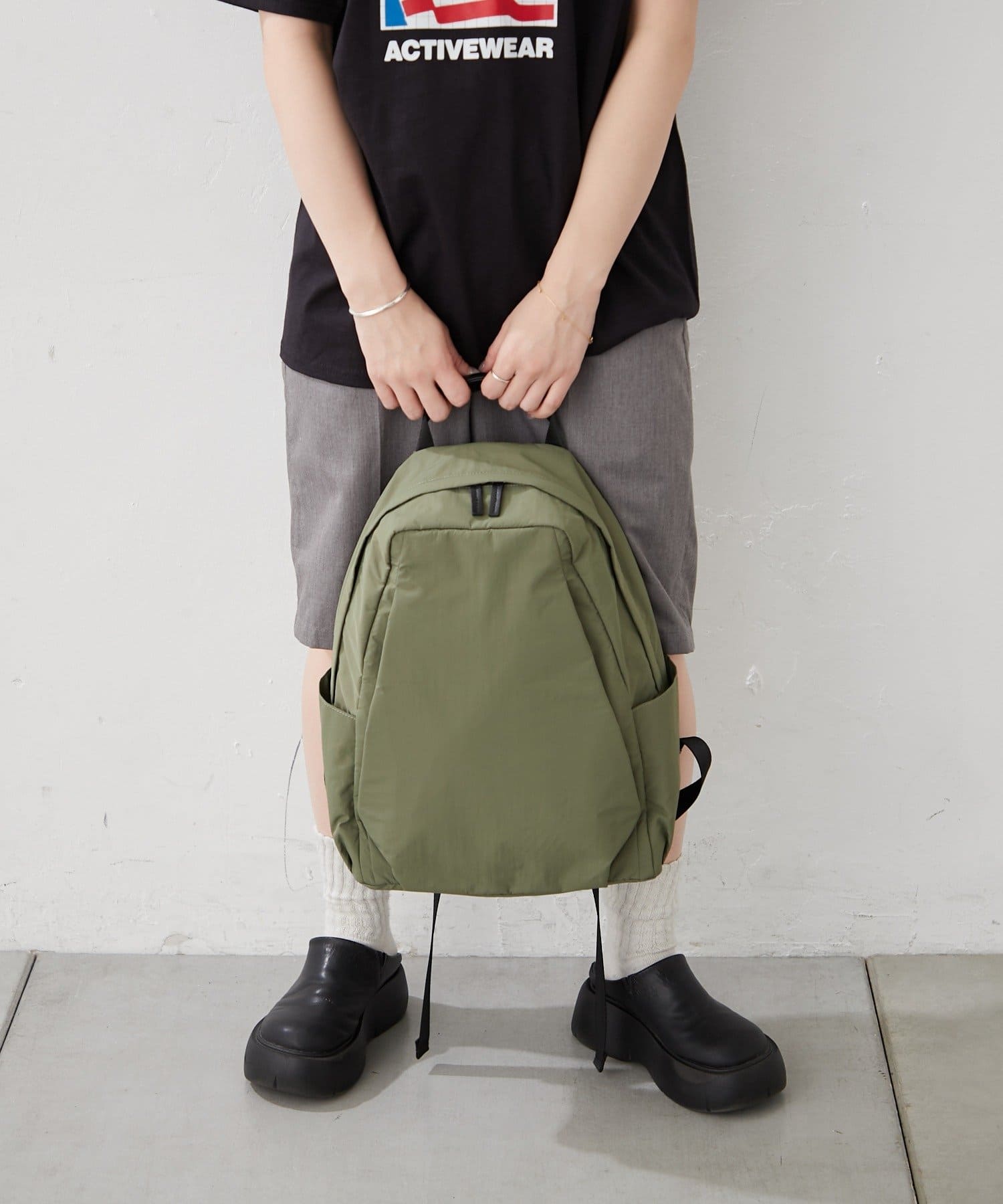 BIRTHDAY BAR(バースデイバー) 撥水ナイロンマルチポケットリュック／13ポケット