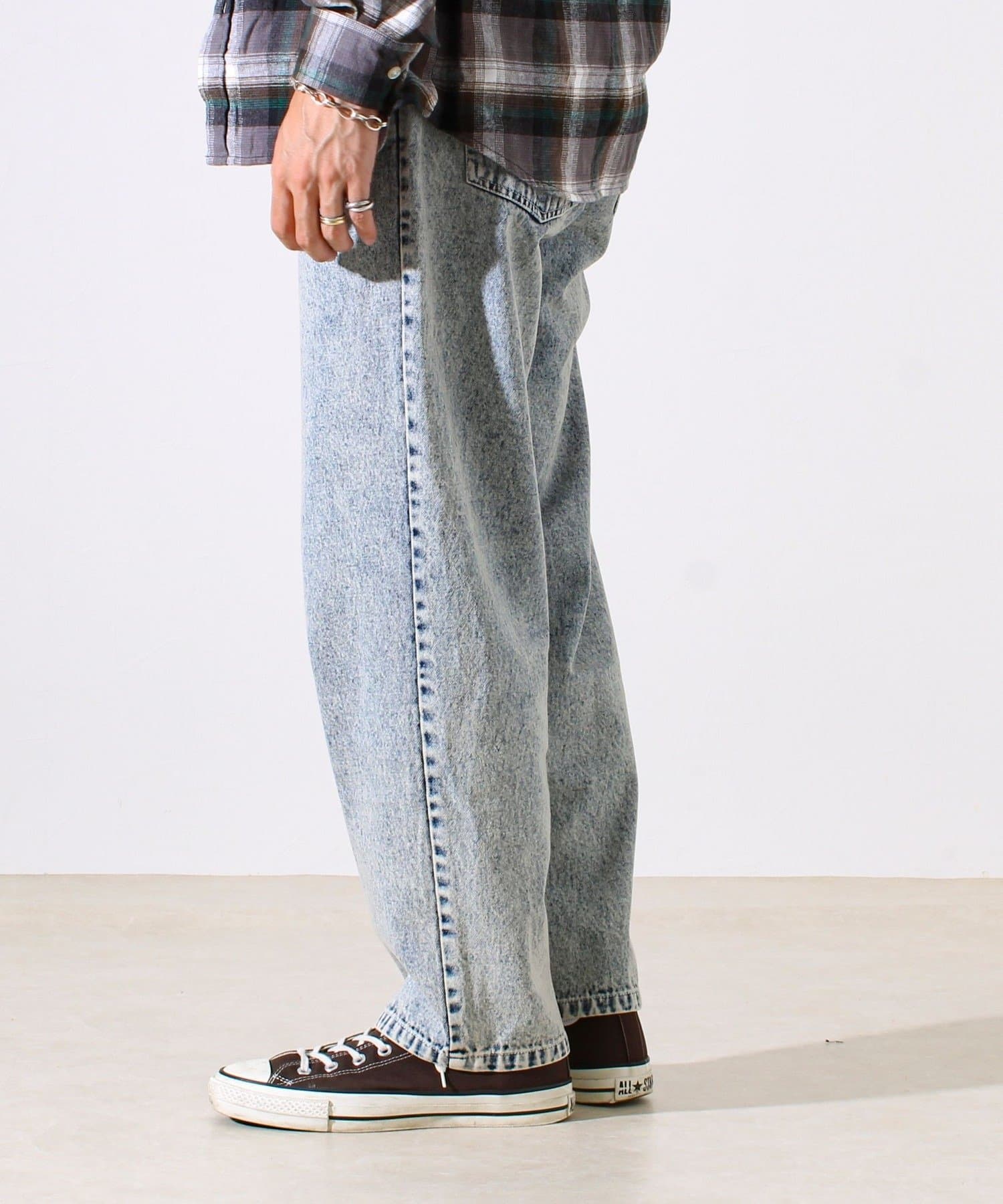 シーズンレス/UNISEX】ケミカルウォッシュ ワイドデニムイージー