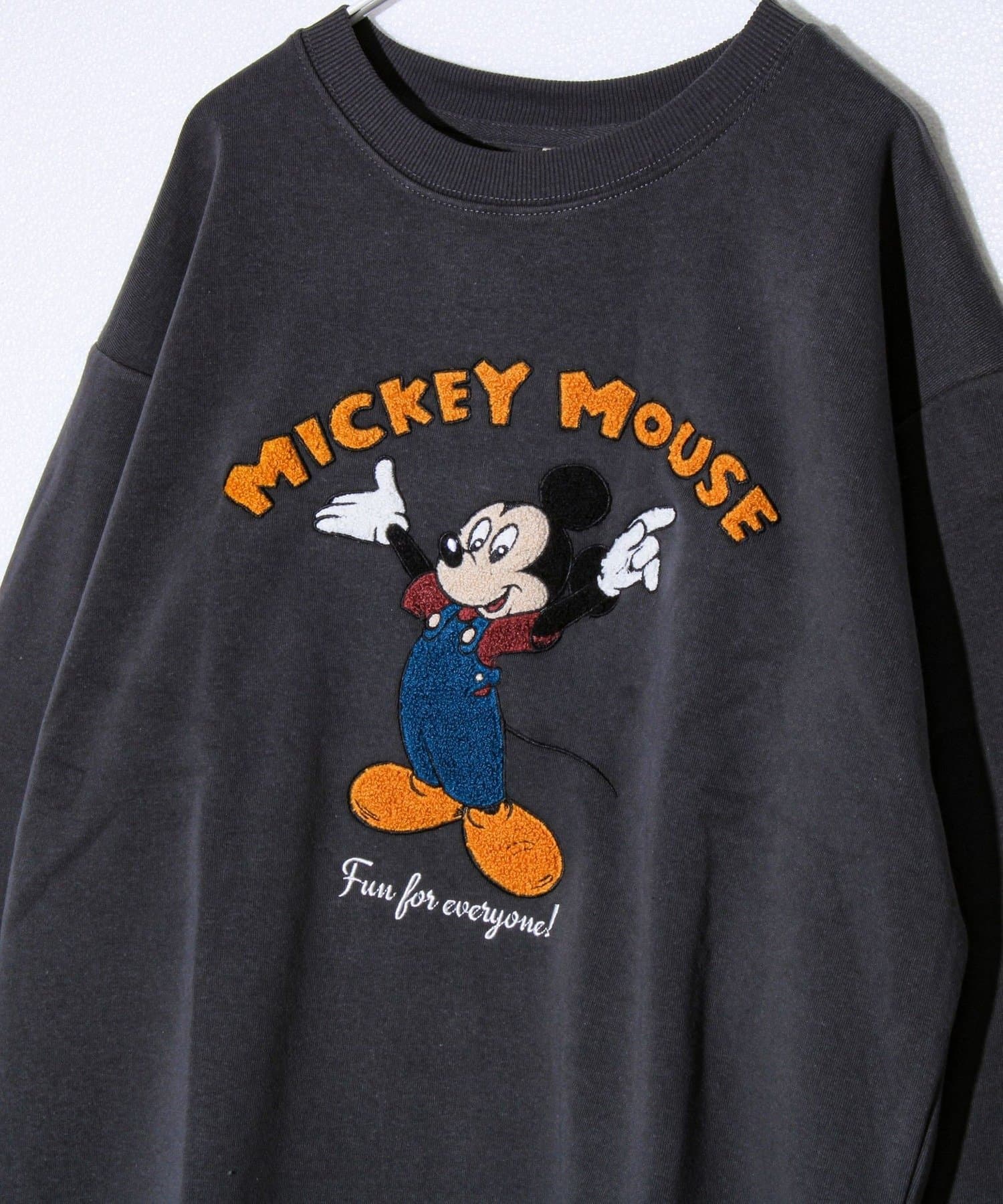 FREDY & GLOSTER(フレディ アンド グロスター) 【ミッキー＆ベイマックス】UNISEX サガラ刺繍 裏起毛スウェット