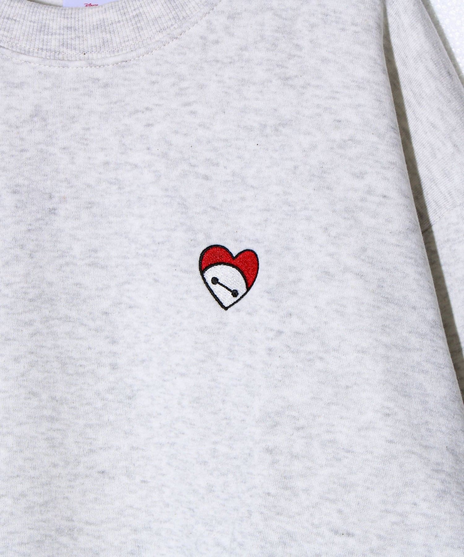 FREDY & GLOSTER(フレディ アンド グロスター) 【ミッキー＆ベイマックス】UNISEX サガラ刺繍 裏起毛スウェット