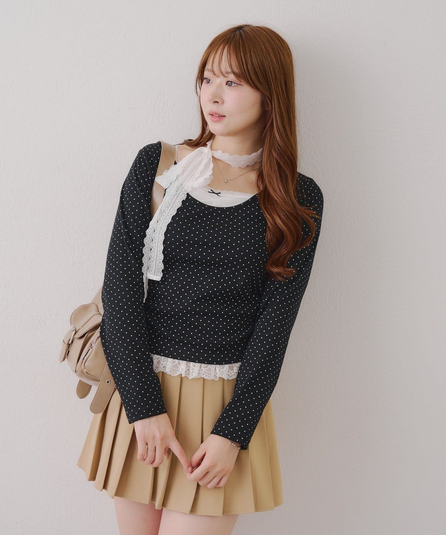 NICE CLAUP / OLIVE des OLIVE OUTLET(ナイスクラップ  / オリーブ デ オリーブ アウトレット) ̠-3キロ見え【RMAF】1枚で映える！ホルターレーステレコトップス