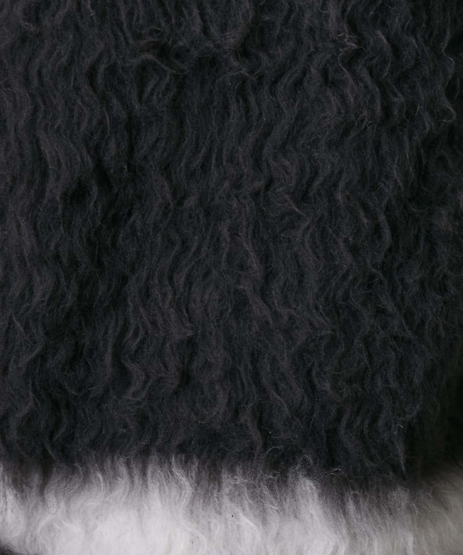 COLONY 2139(コロニー トゥーワンスリーナイン) 前後2WAY配色シャギープルオーバー