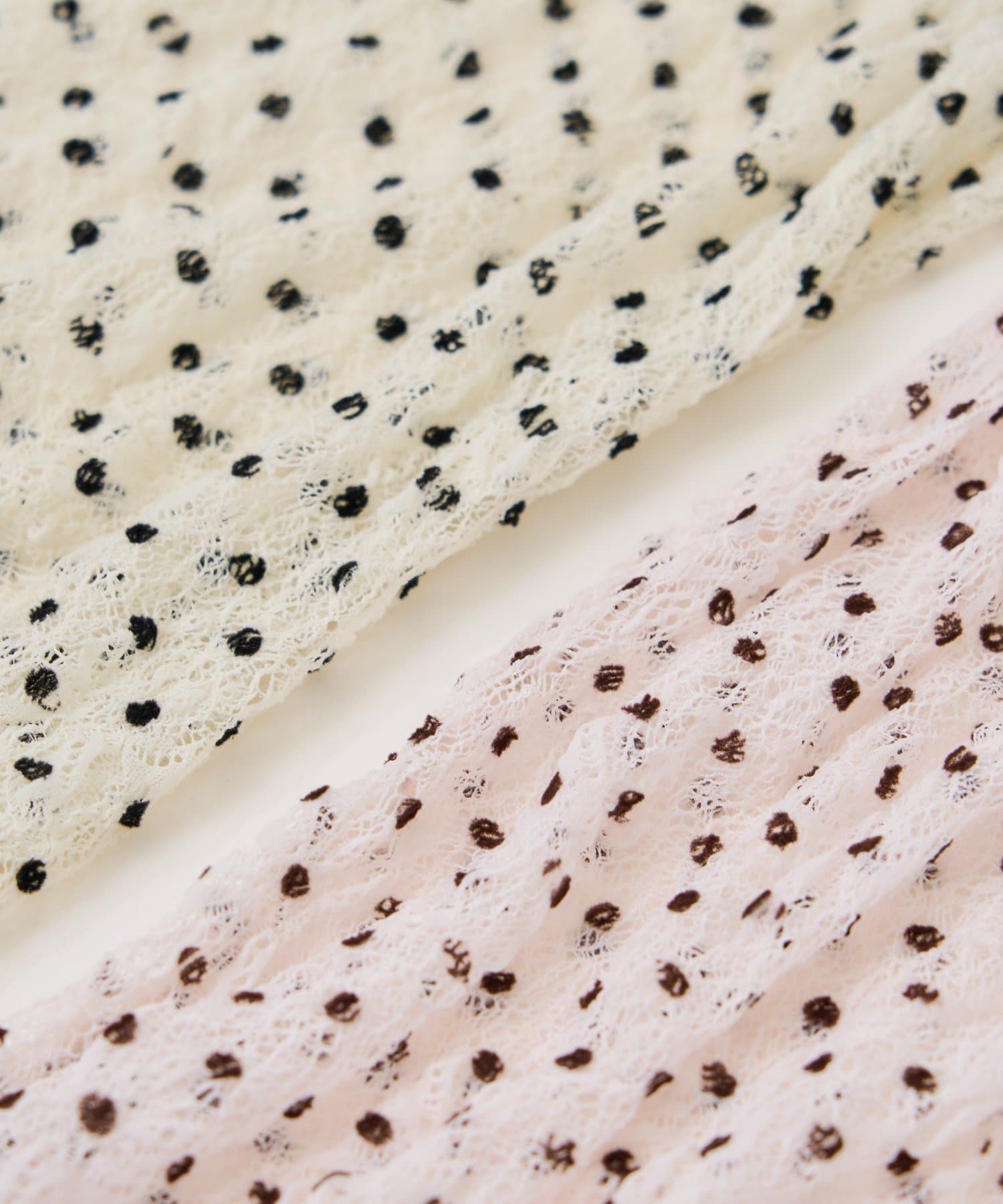 mystic(ミスティック) 【店舗人気アイテム / レイヤードにおすすめ】ドットレースプルオーバー