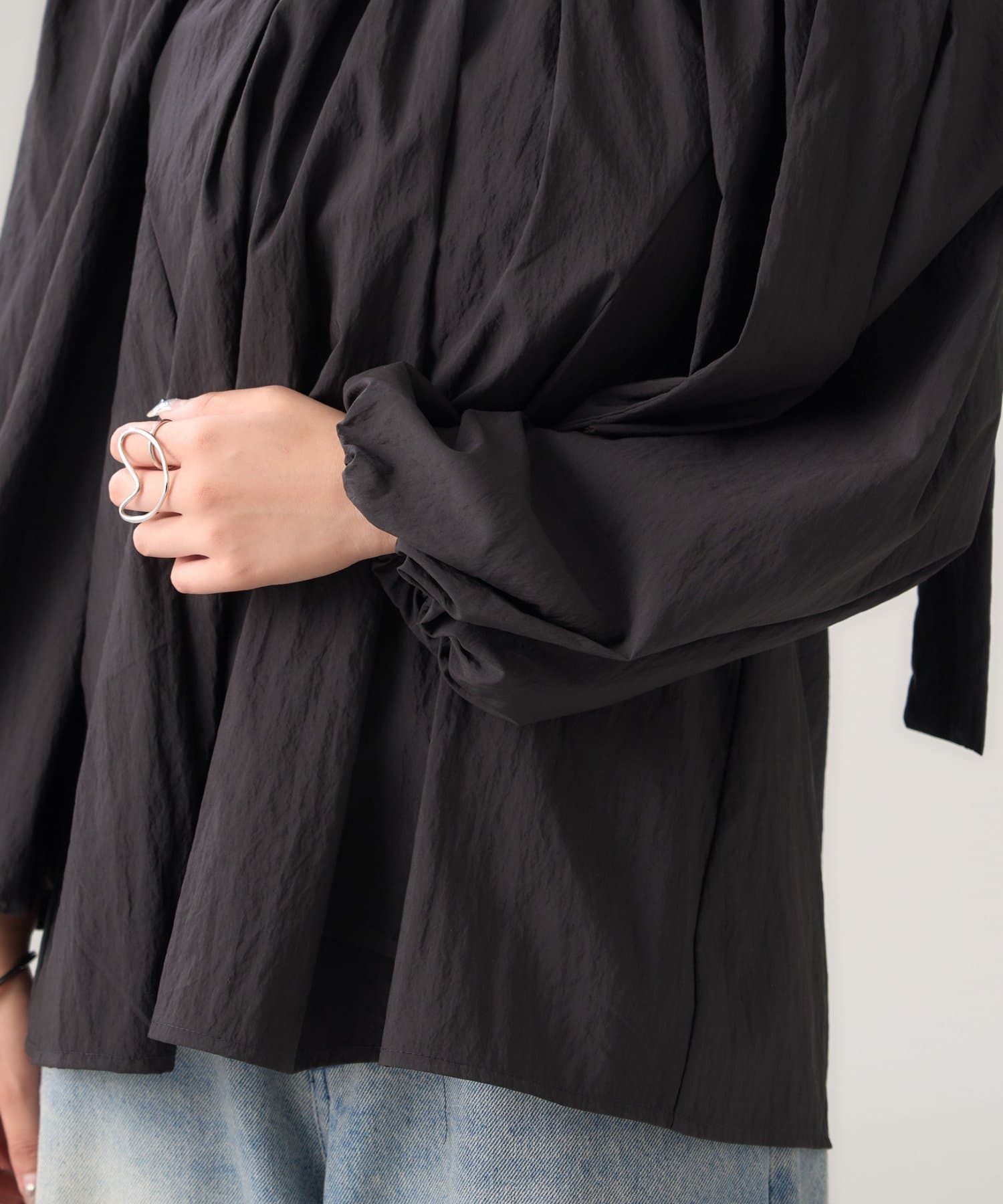 mystic(ミスティック) 肩リボンオフショルブラウス