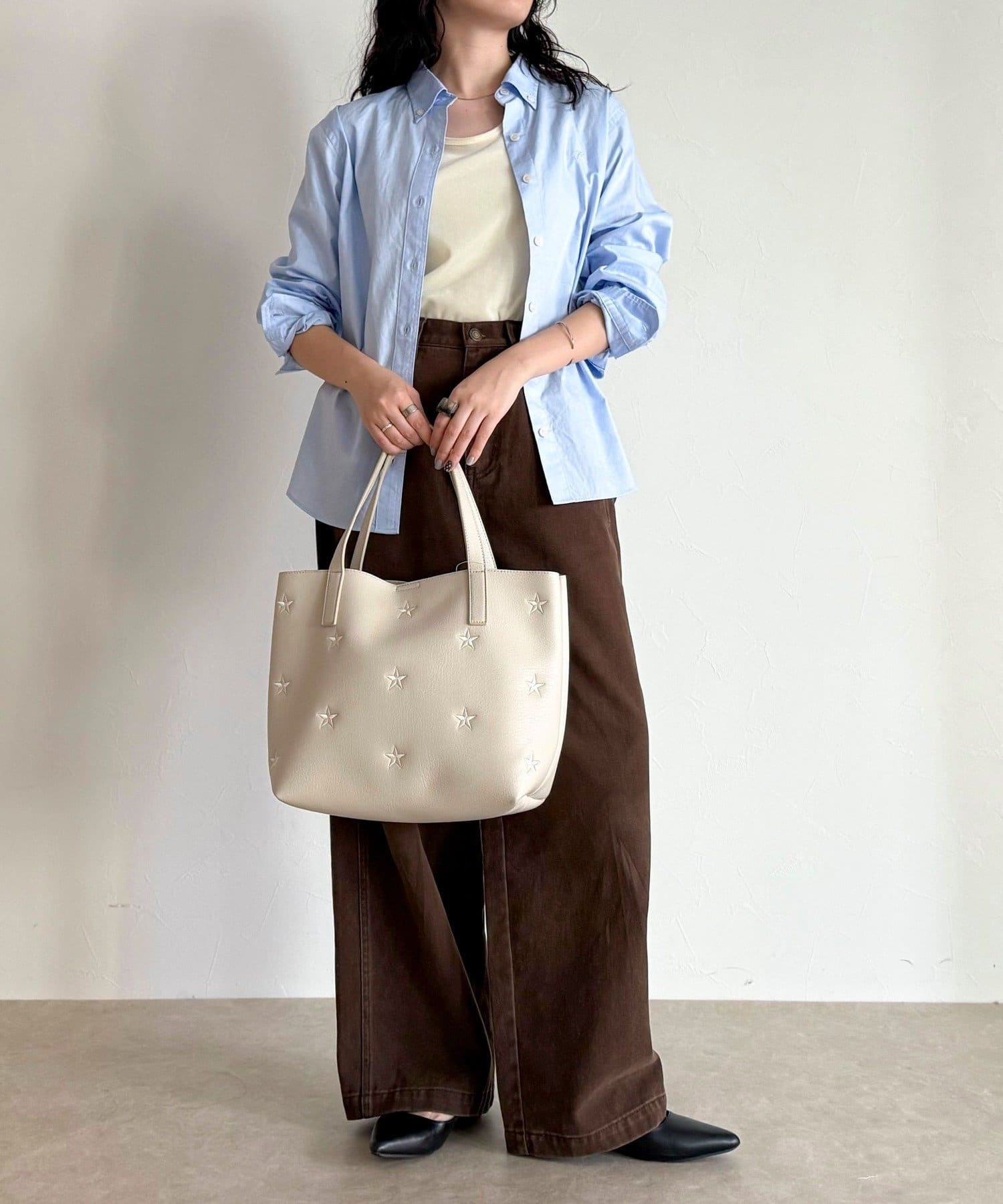 星刺しゅうフェイクレザートートバッグ | FREDY & GLOSTER