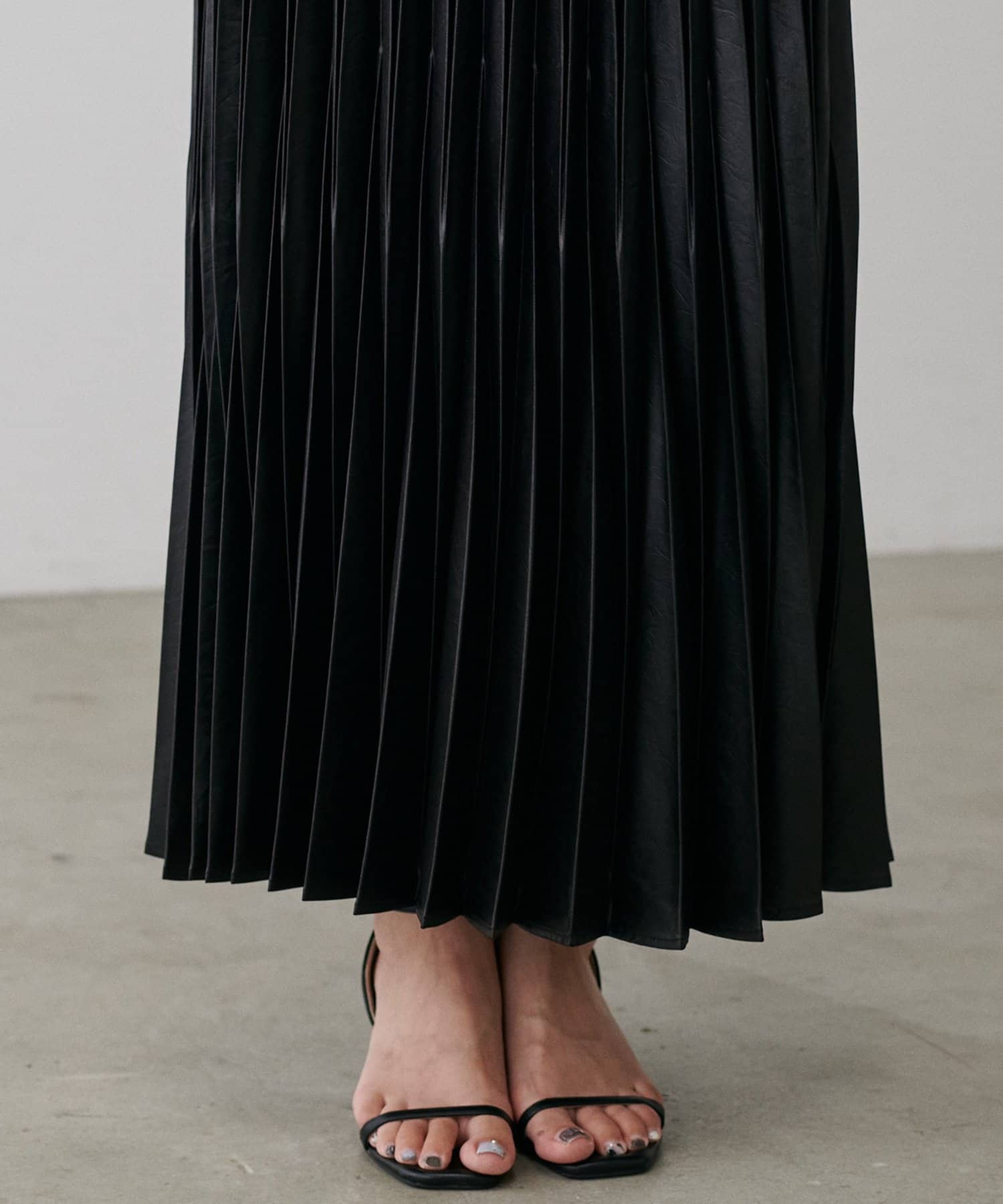 LARUTA(ラルータ) アコーディオン合皮プリーツスカート