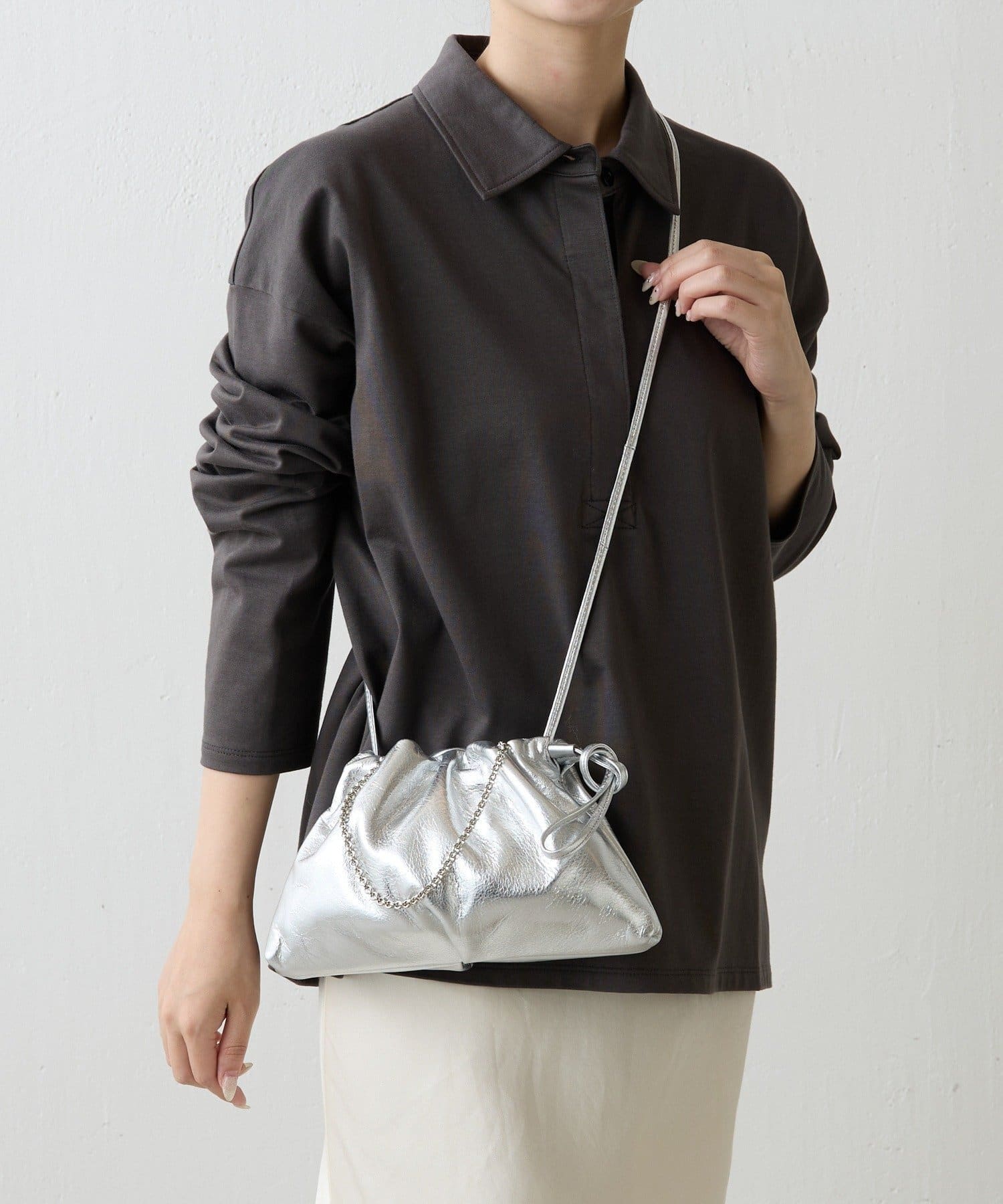 russet(ラシット) レザー巾着ミニショルダーバッグ