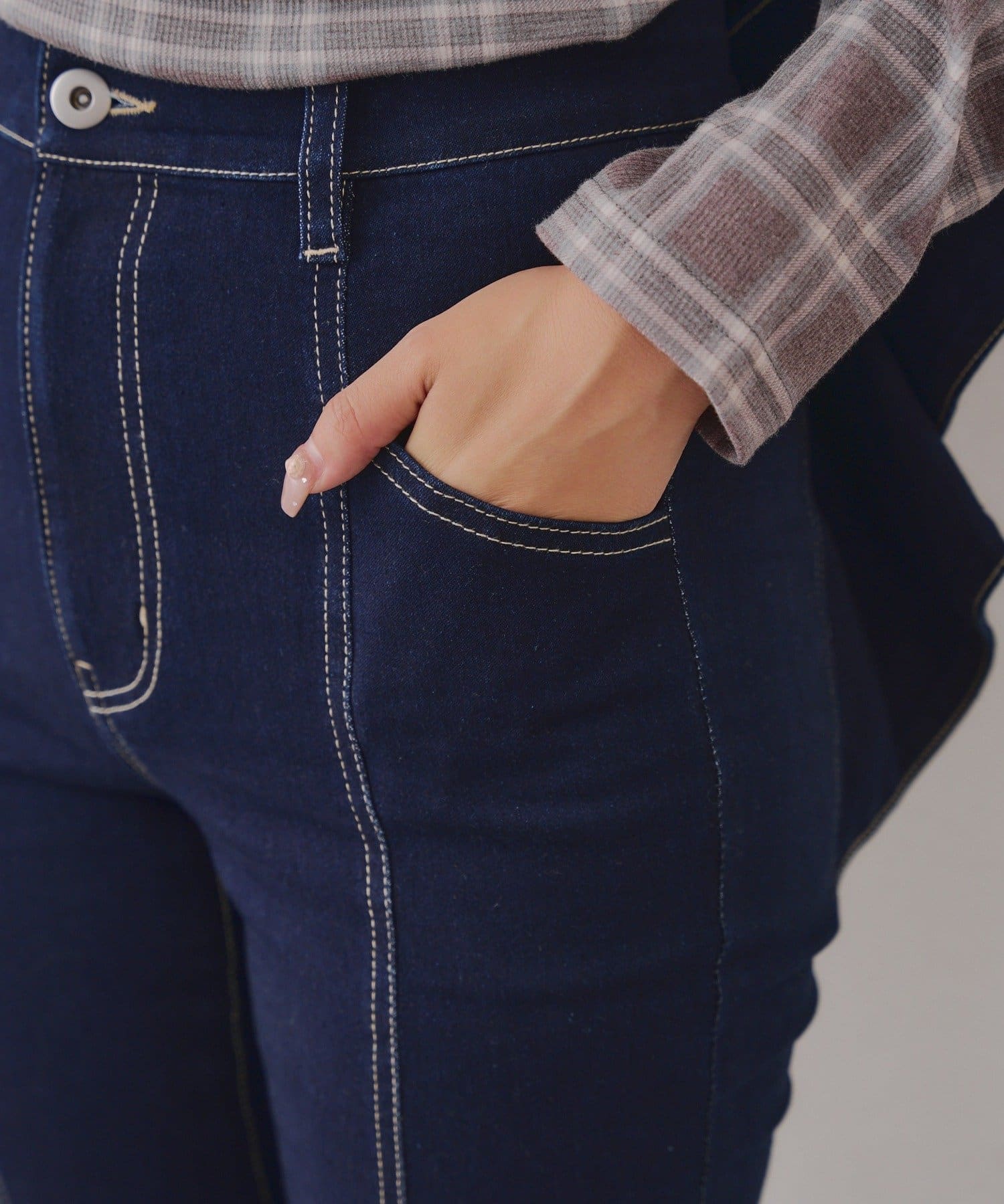 Remind me and forever(リマインドミーアンドフォーエバー) 【Lサイズが登場!】【後ろ姿まで可愛い】バックリボンデニムフレアパンツ