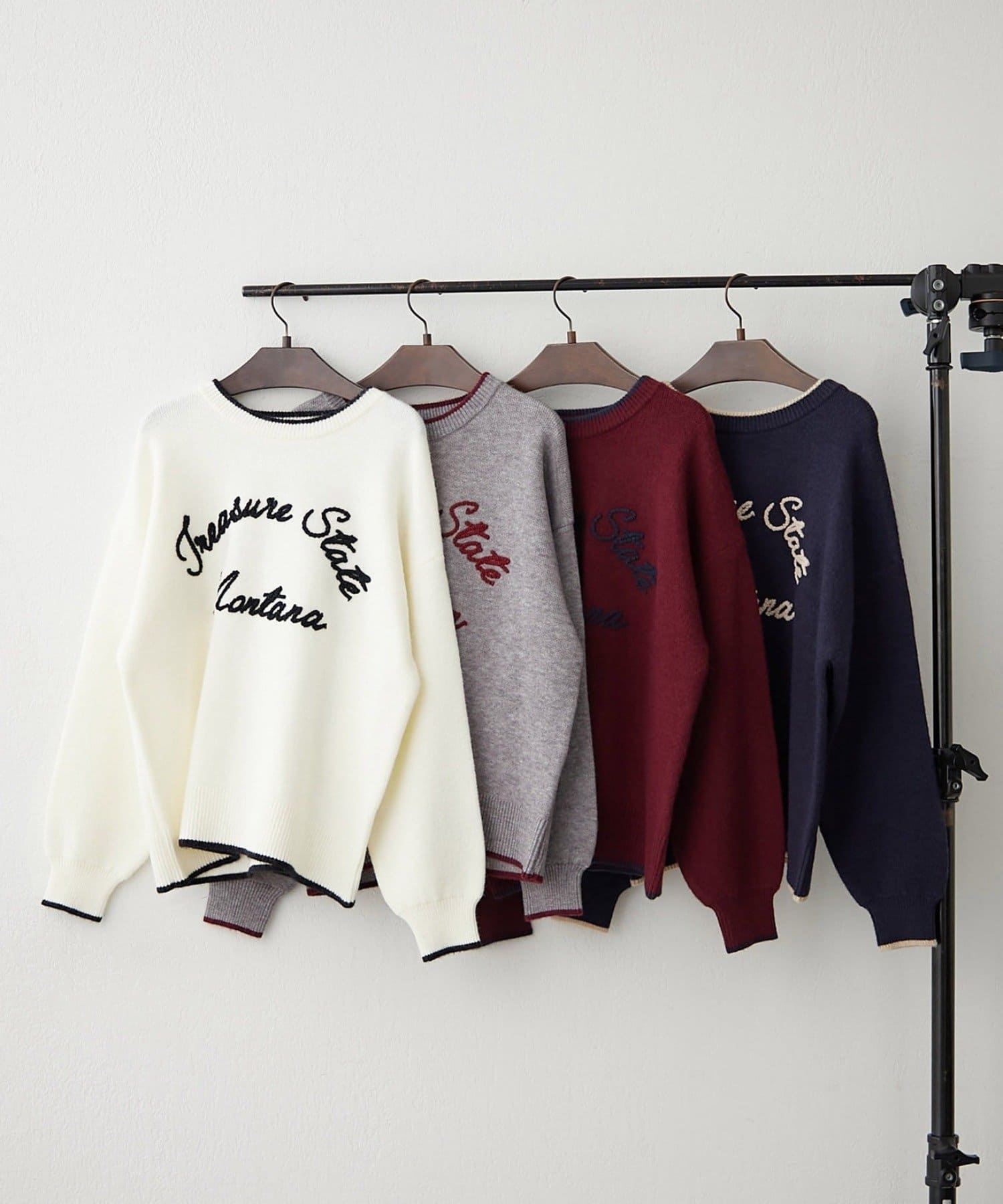 Remind me and forever(リマインドミーアンドフォーエバー) 【NAO】コード刺繍ロゴプルオ-バー