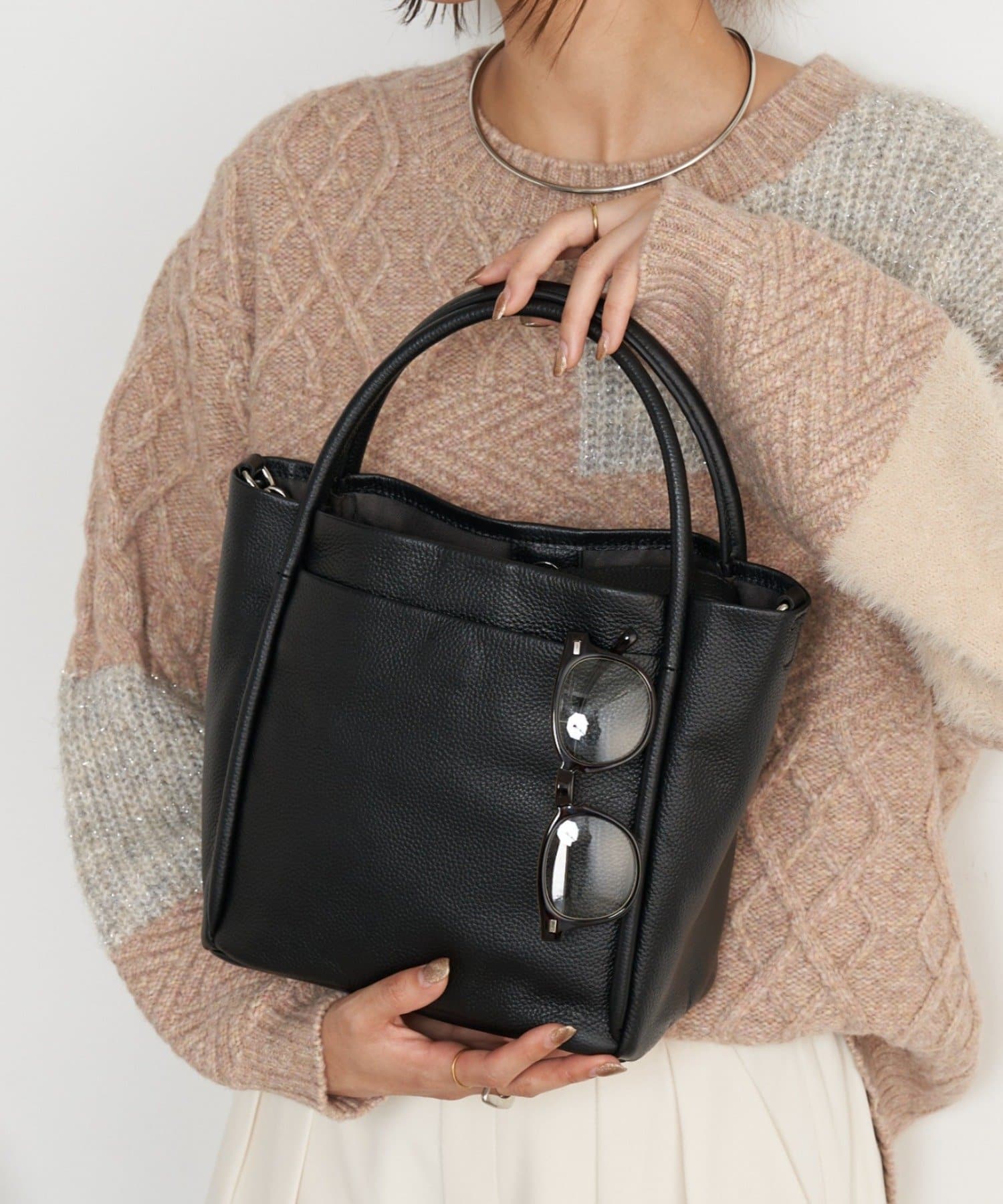 Jena　espace merveilleux(ジェナ　エスパスメルヴェイユ) 本革ポケットミニバッグ