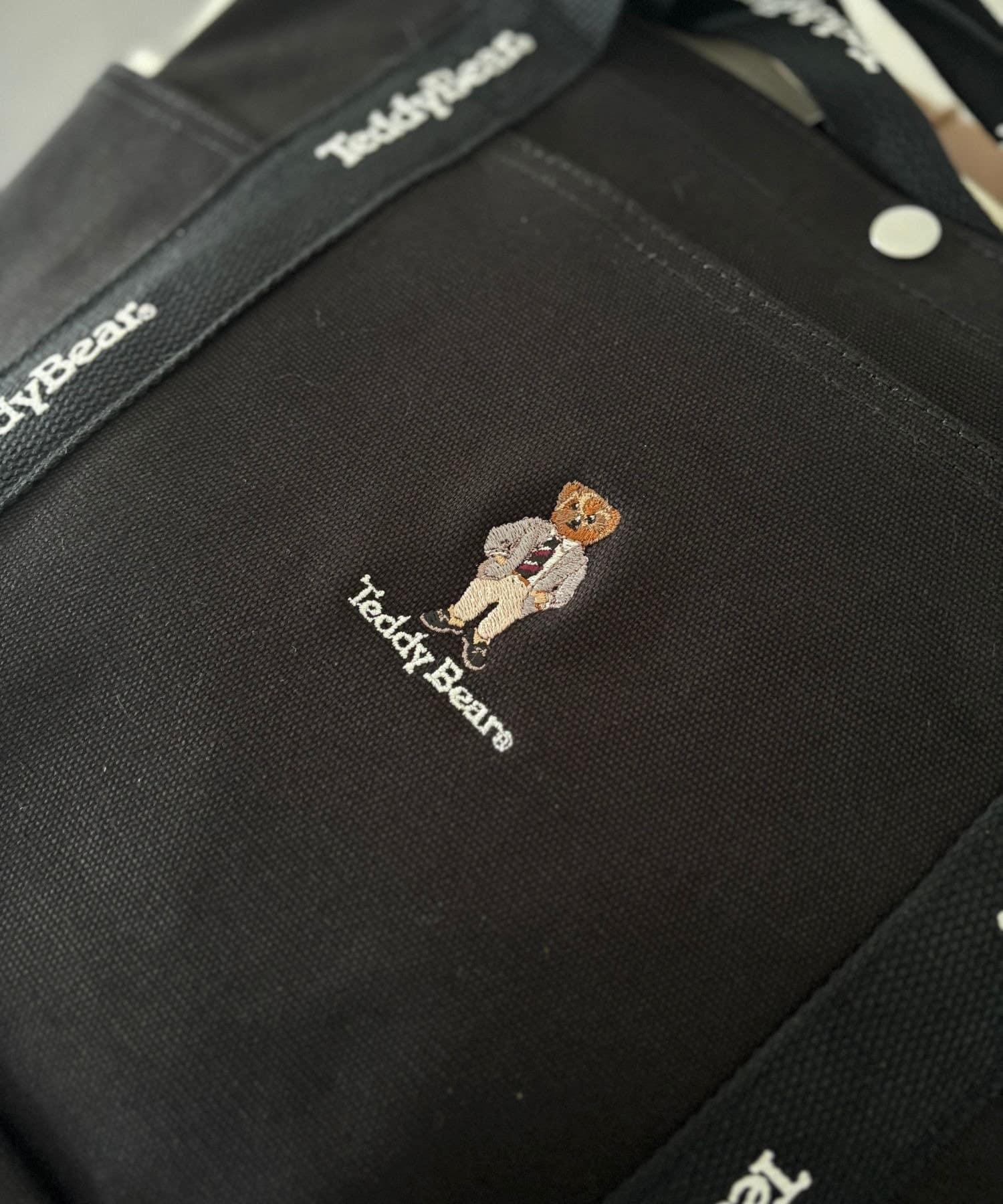 LOCUST(ローカスト) 【マチあり・大容量!!】Teddyロゴ入りキャンバストート